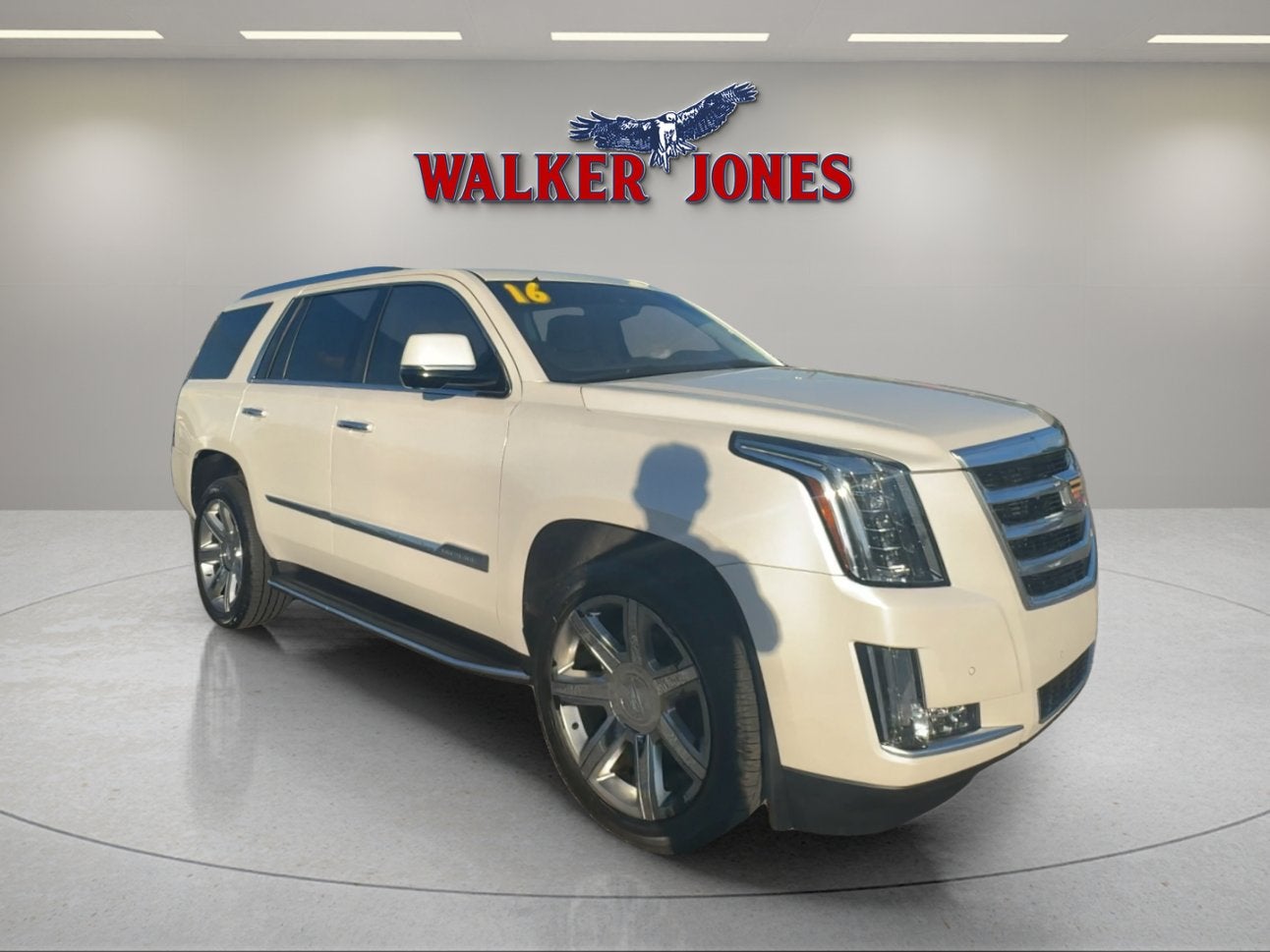 2016 Cadillac Escalade Luxury Collection