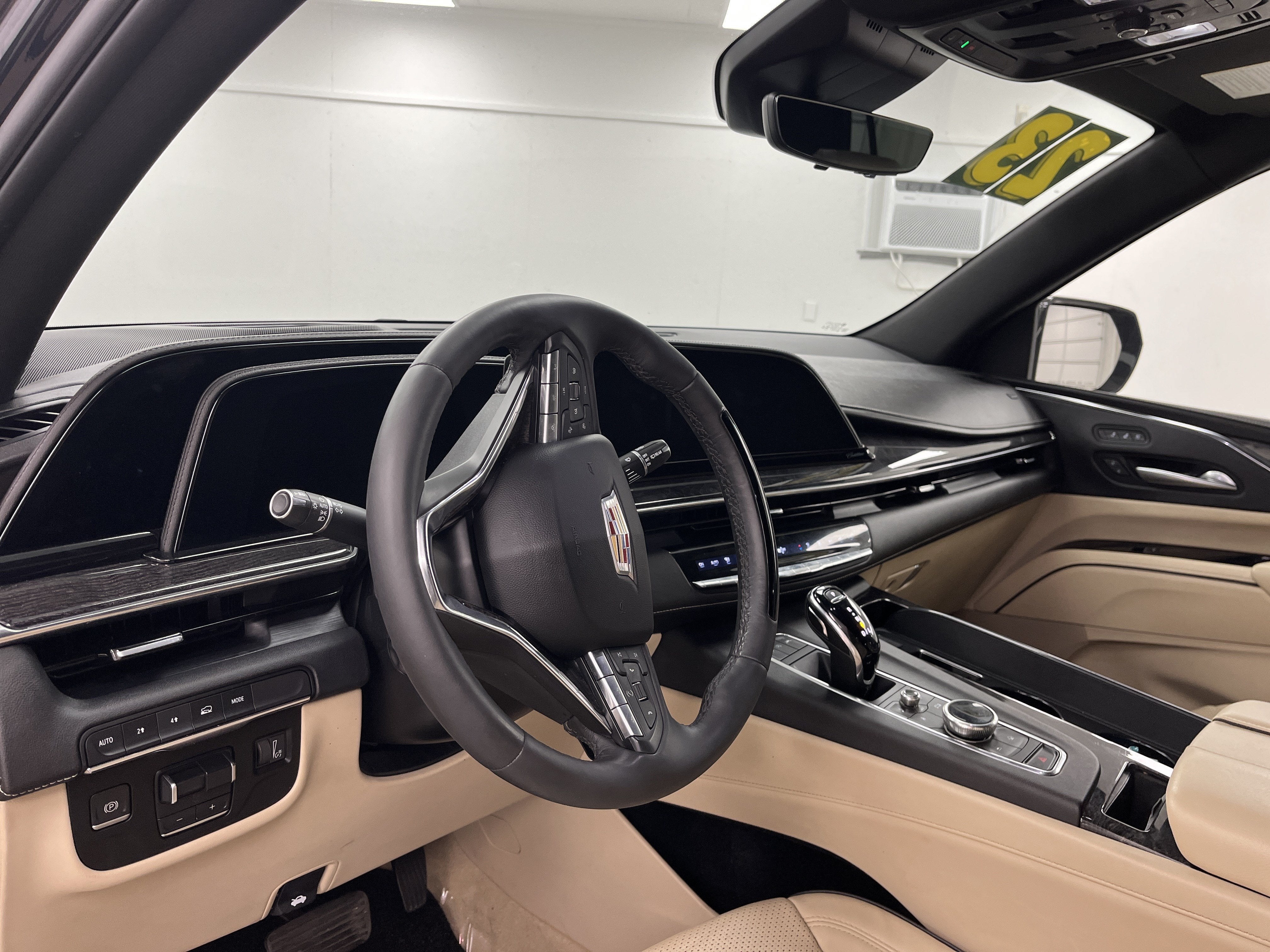 2023 Cadillac Escalade 4WD Premium Luxury