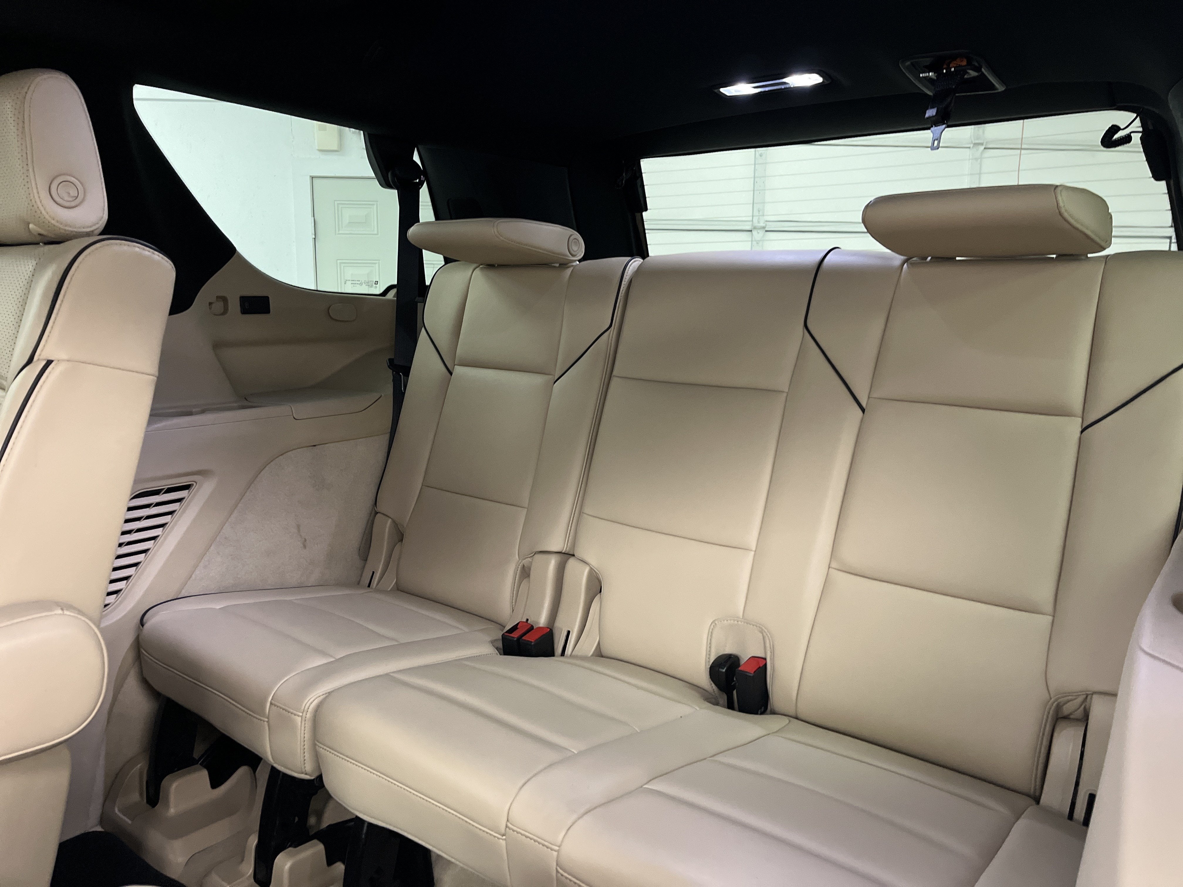2023 Cadillac Escalade 4WD Premium Luxury