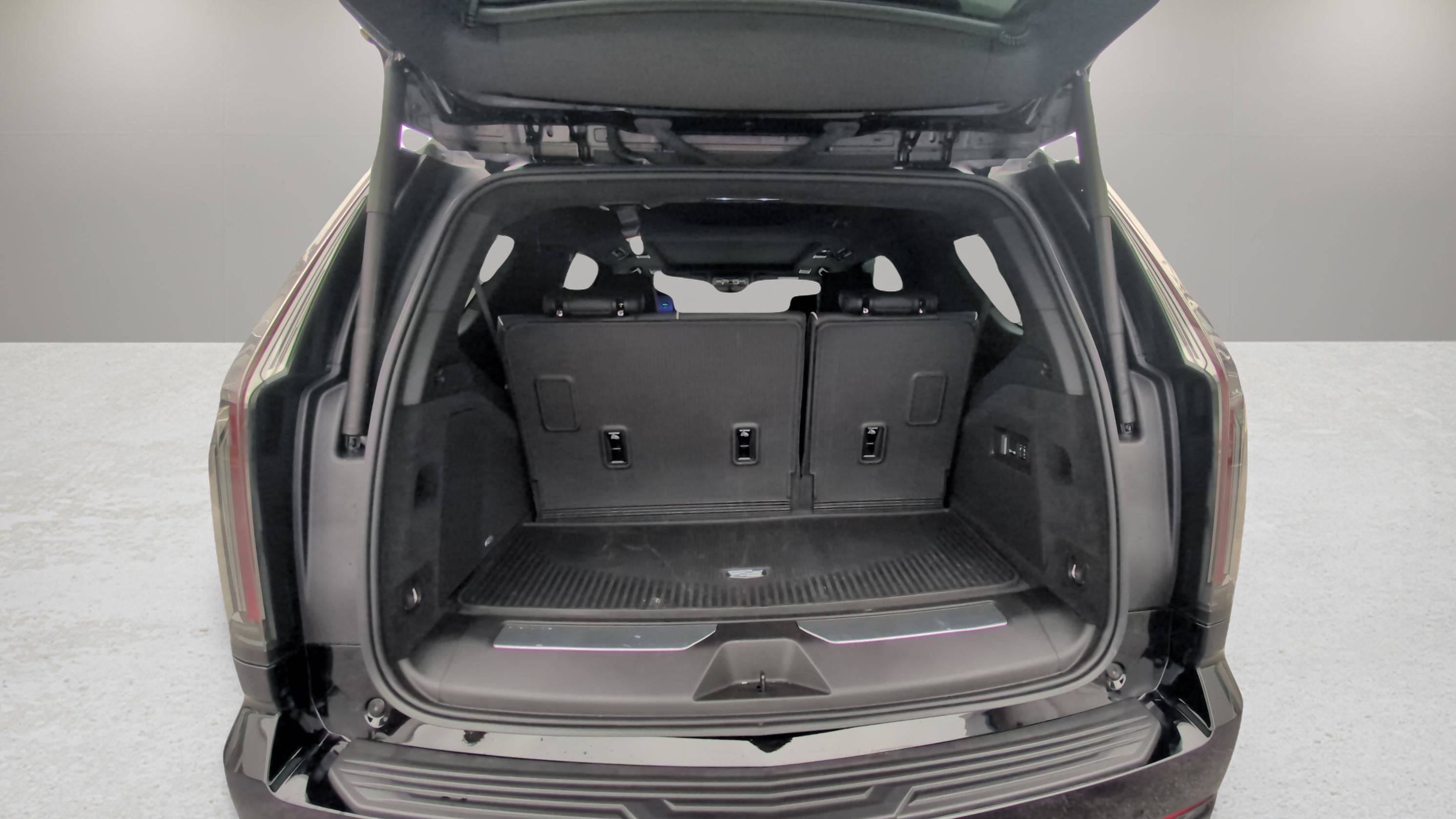 2025 Cadillac Escalade 4WD Sport Platinum