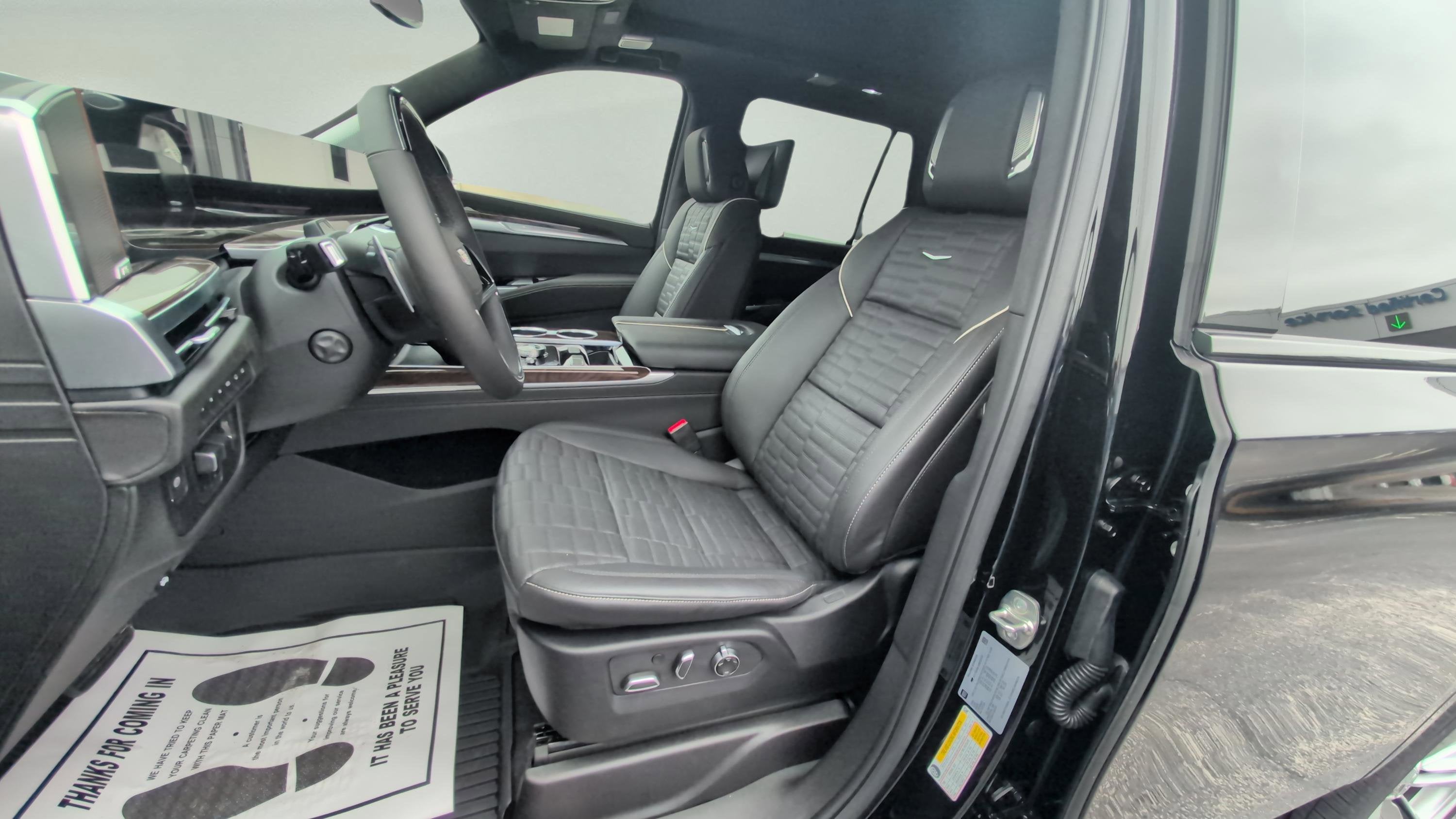 2025 Cadillac Escalade 4WD Sport Platinum