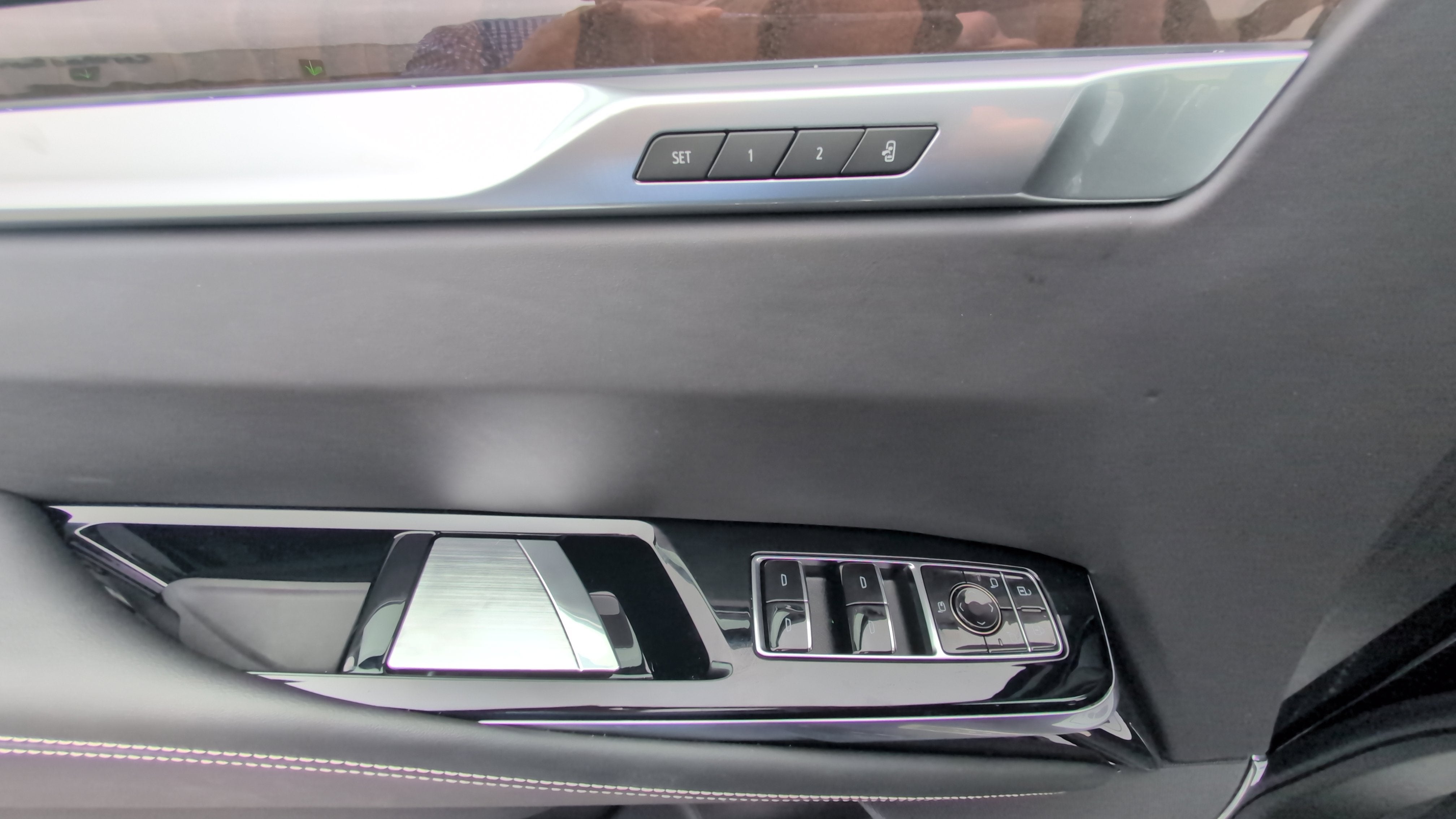 2025 Cadillac Escalade 4WD Sport Platinum