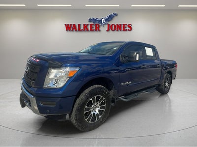 2024 Nissan Titan SV