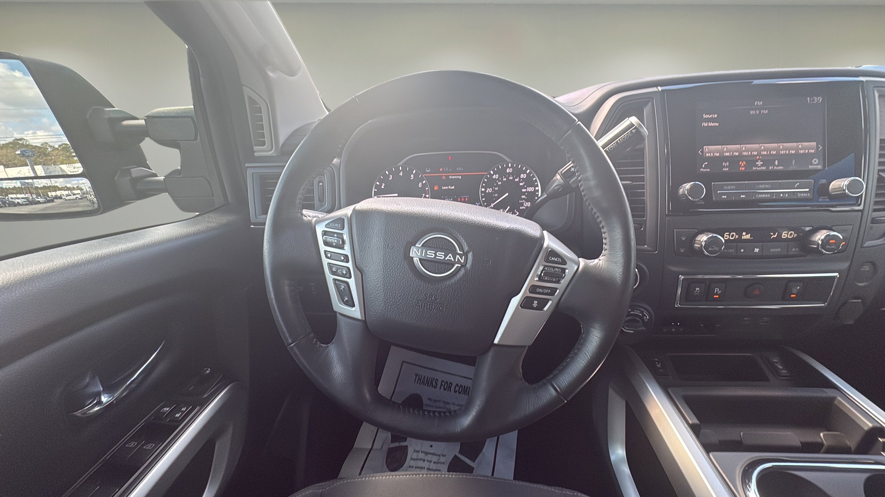 2024 Nissan Titan SV