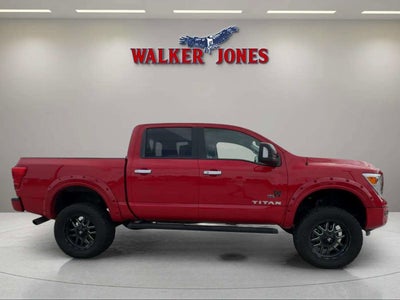 2021 Nissan Titan SV