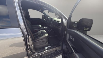 2024 Nissan Titan PRO-4X