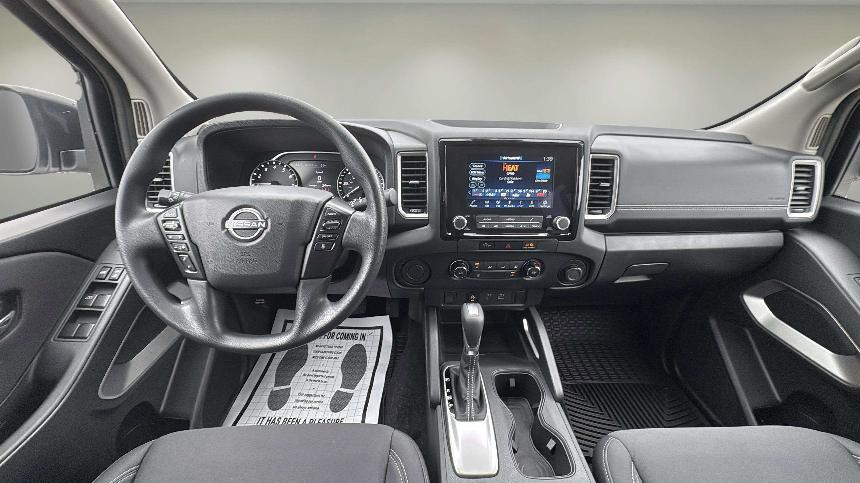 2024 Nissan Frontier SV