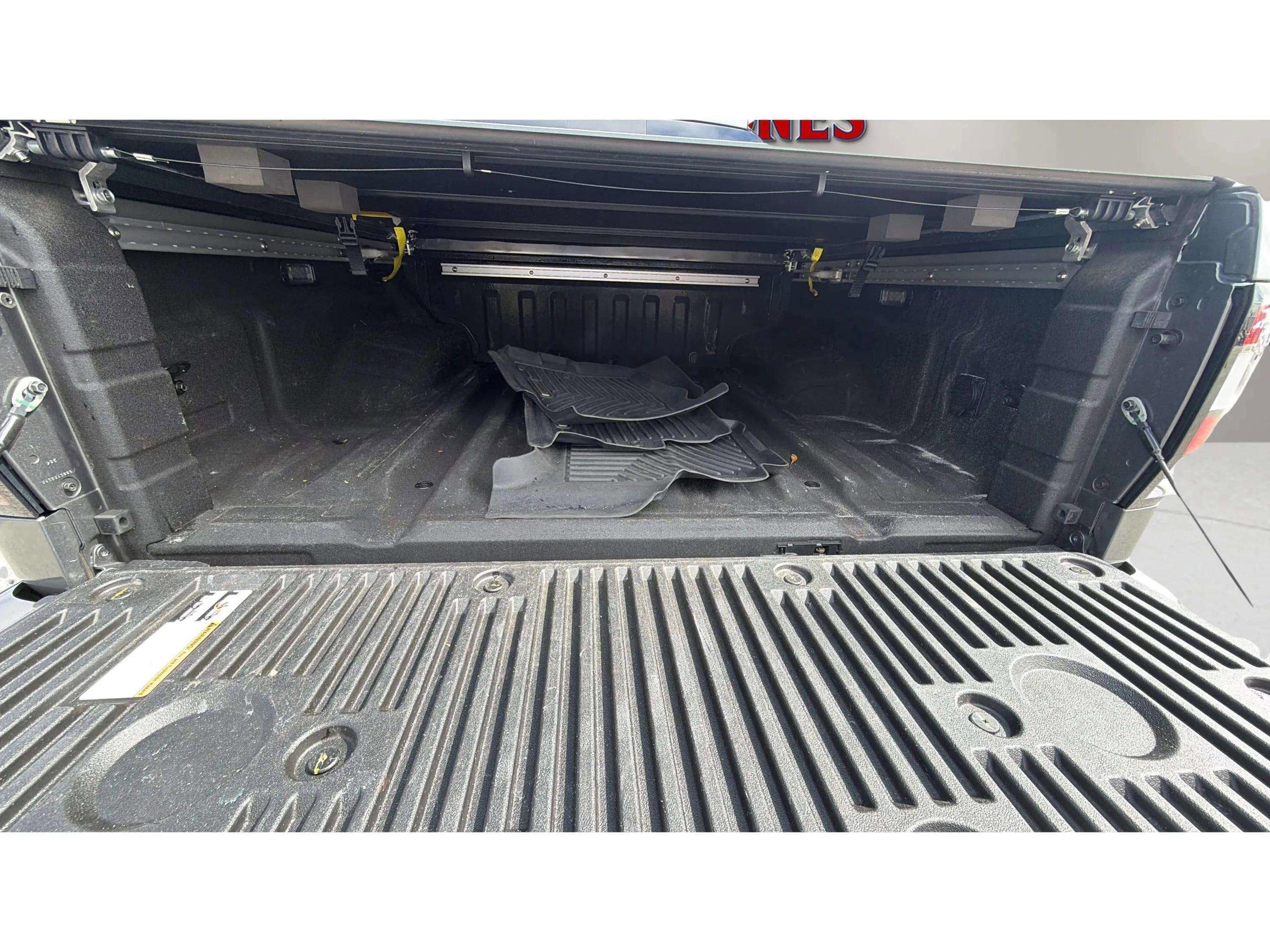 2024 Nissan Frontier PRO-X