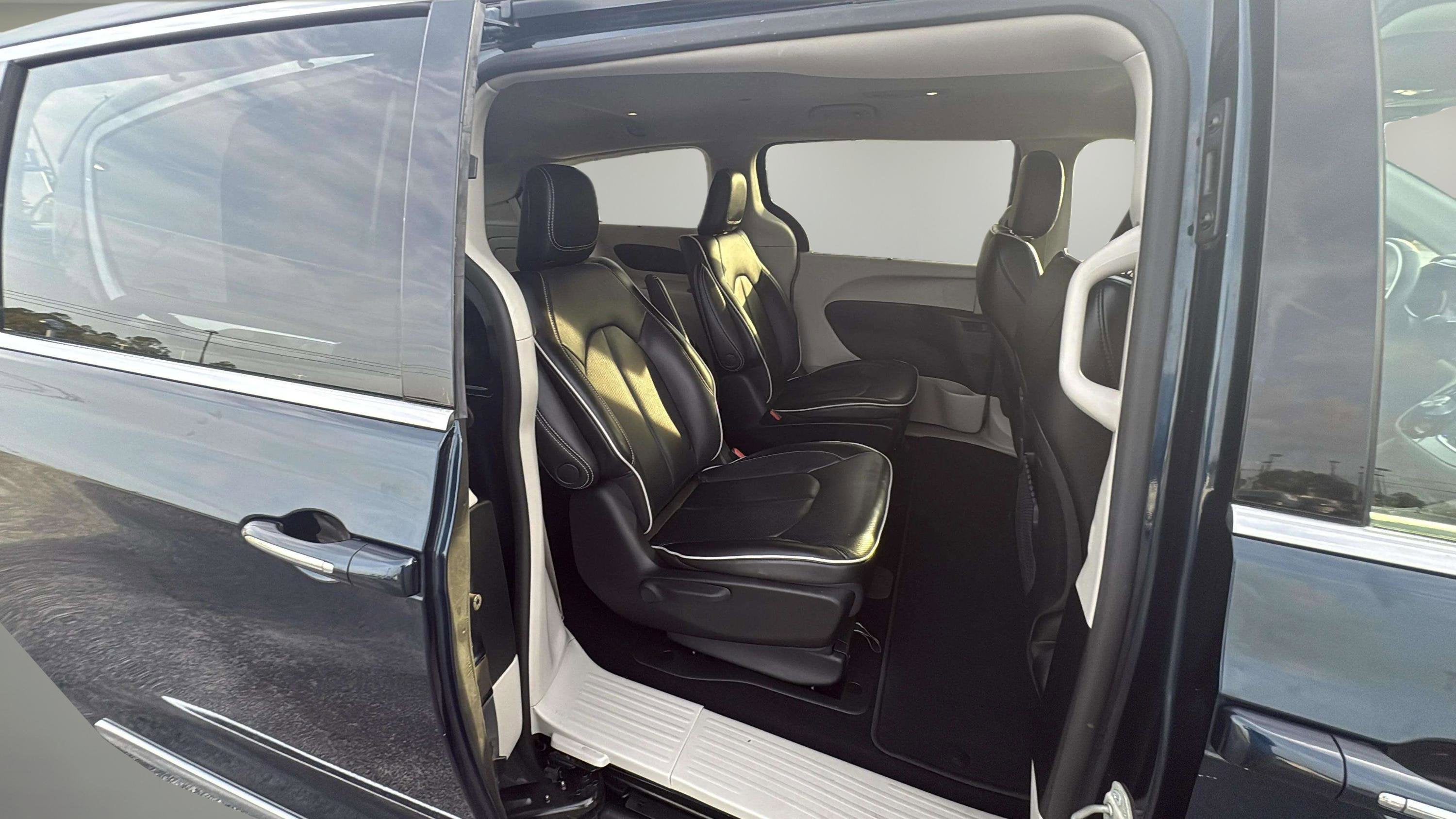 2021 Chrysler Pacifica Hybrid Limited