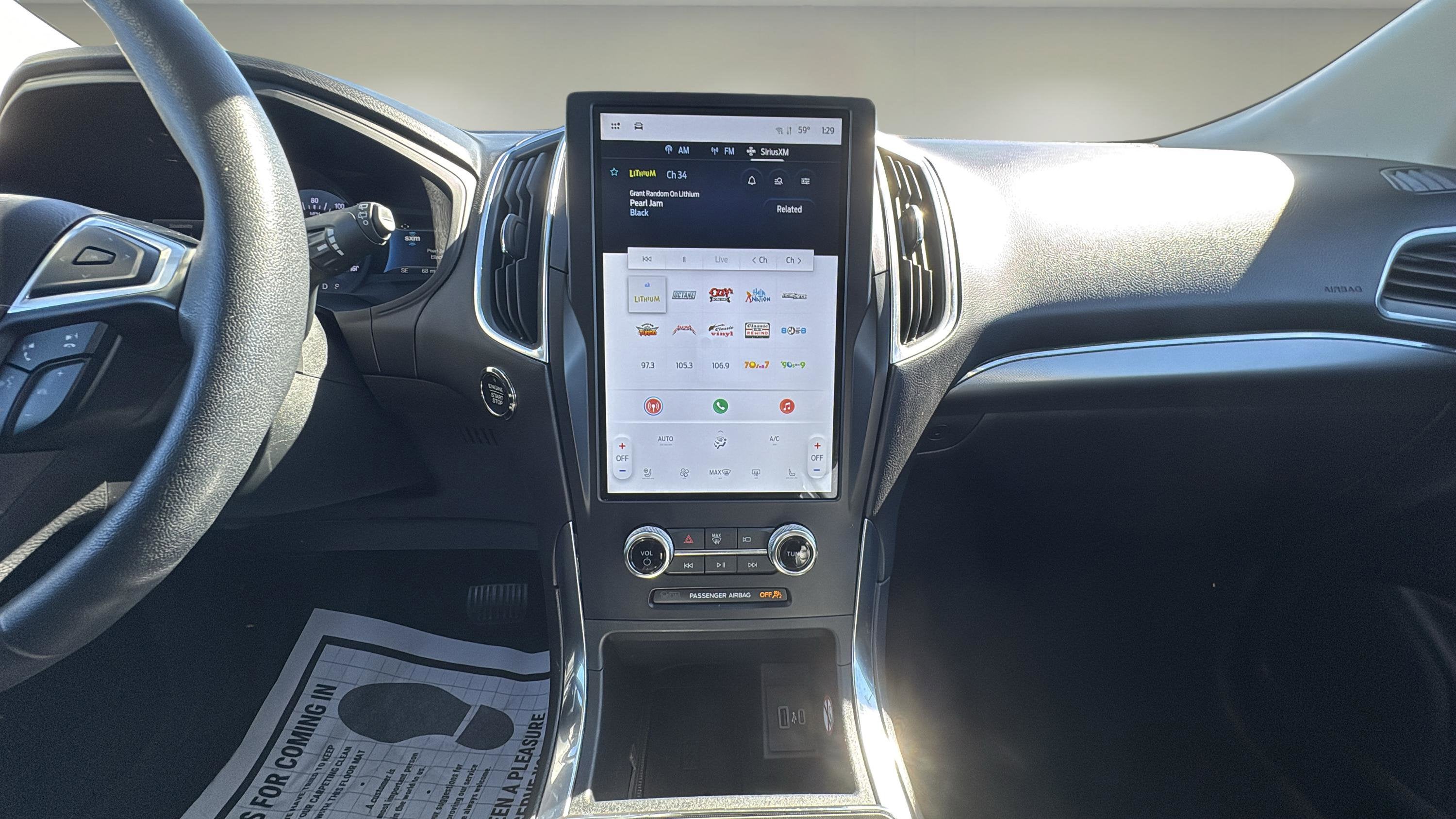 2024 Ford Edge Titanium