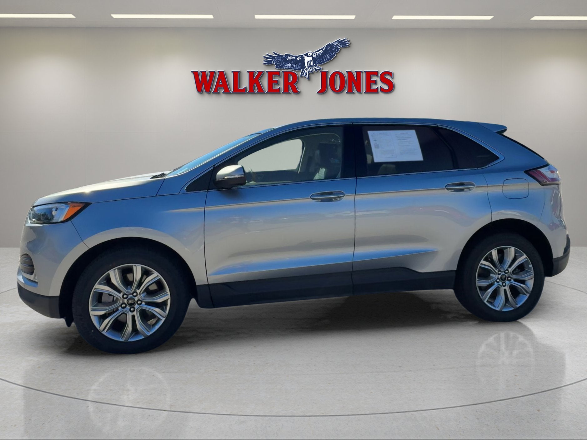 2024 Ford Edge Titanium