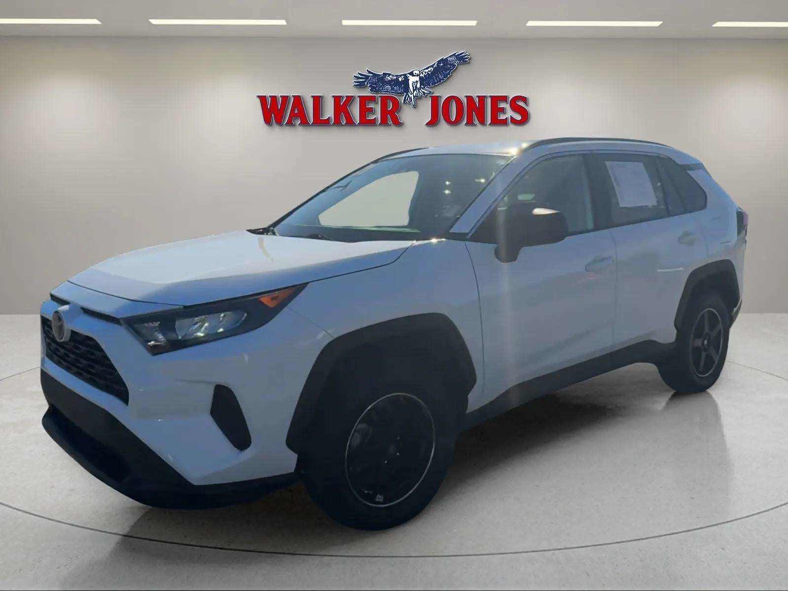 2021 Toyota RAV4 LE