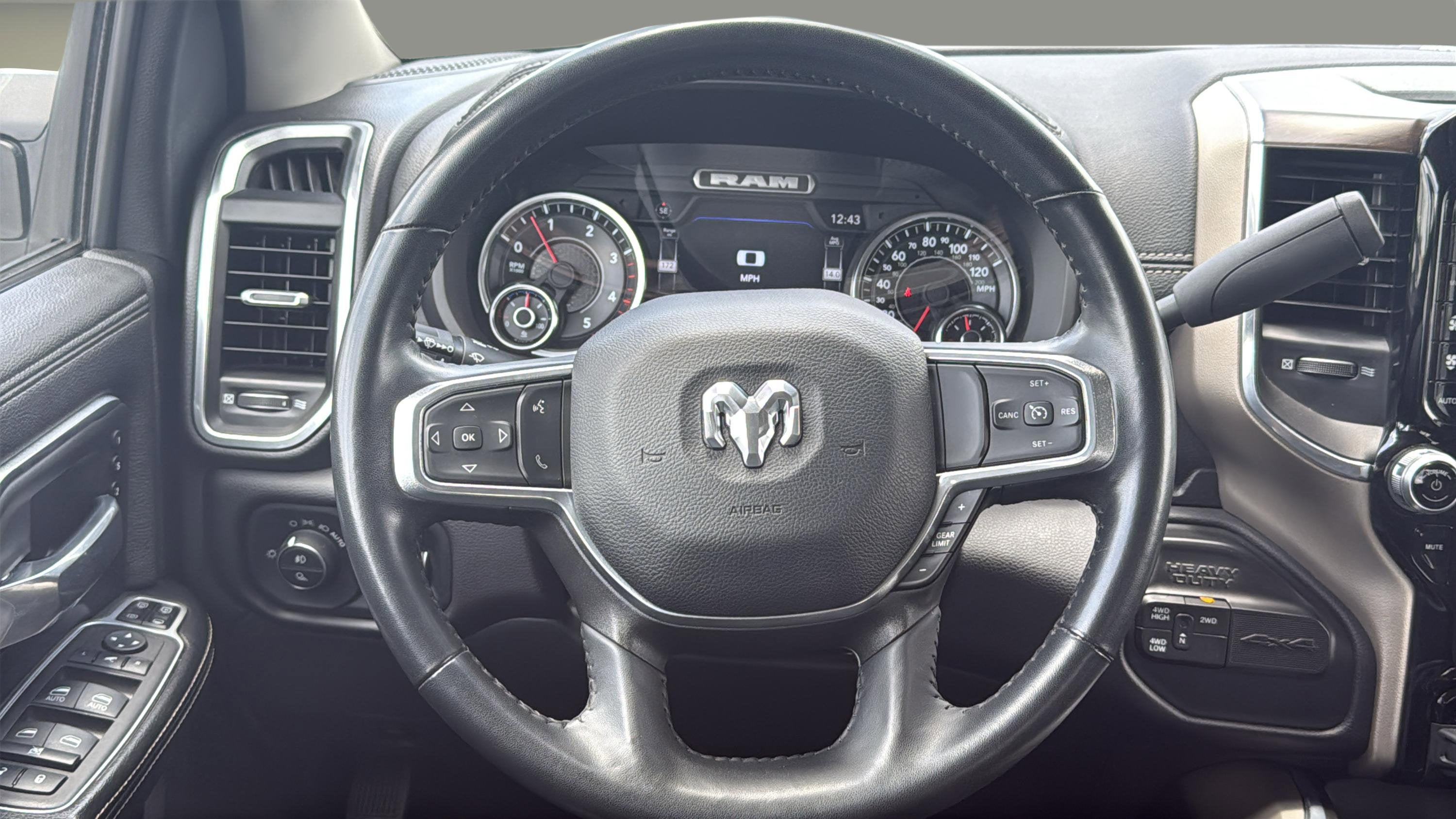 2024 RAM 3500 Laramie