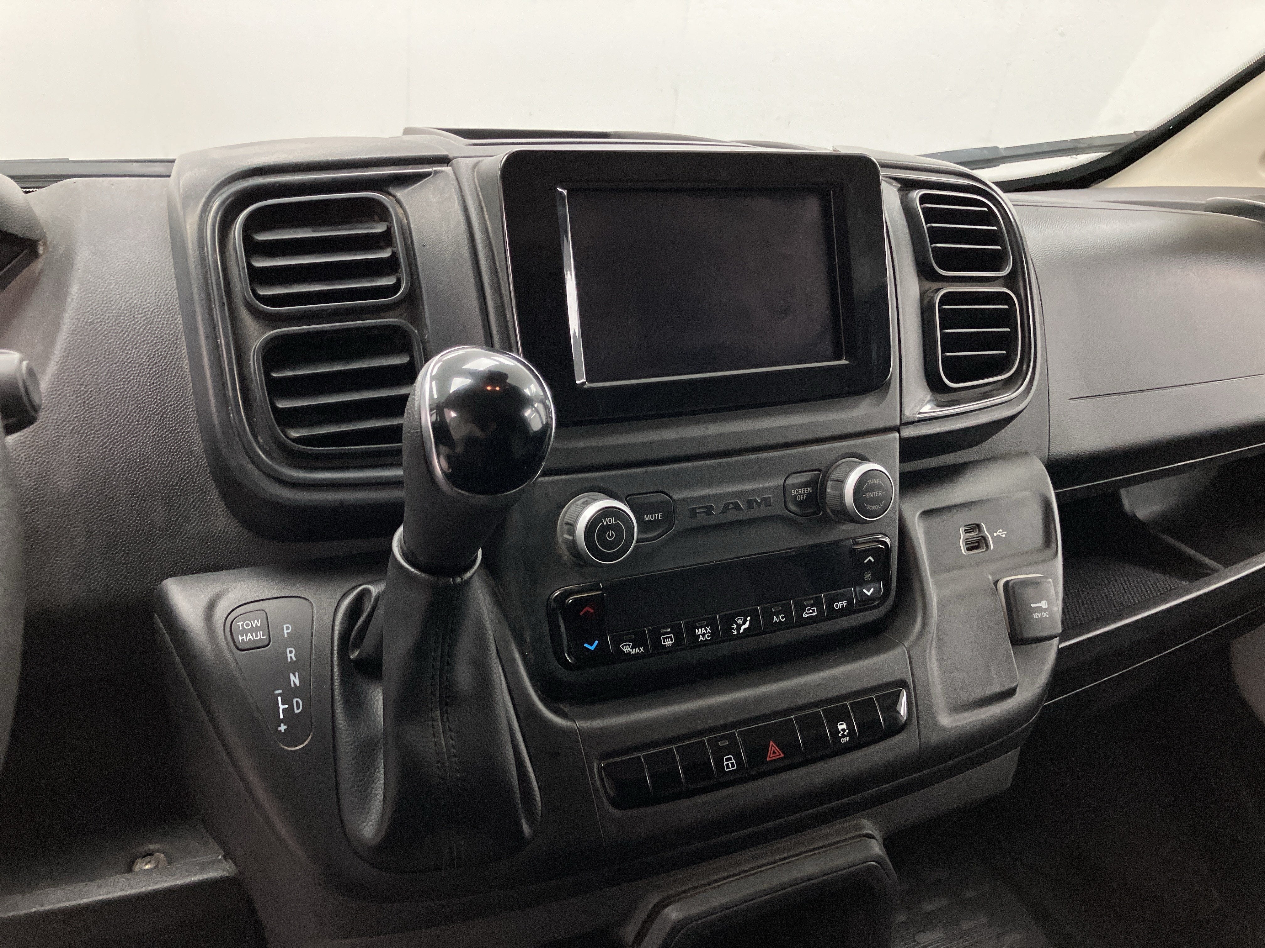 2024 RAM ProMaster Cargo Van Tradesman