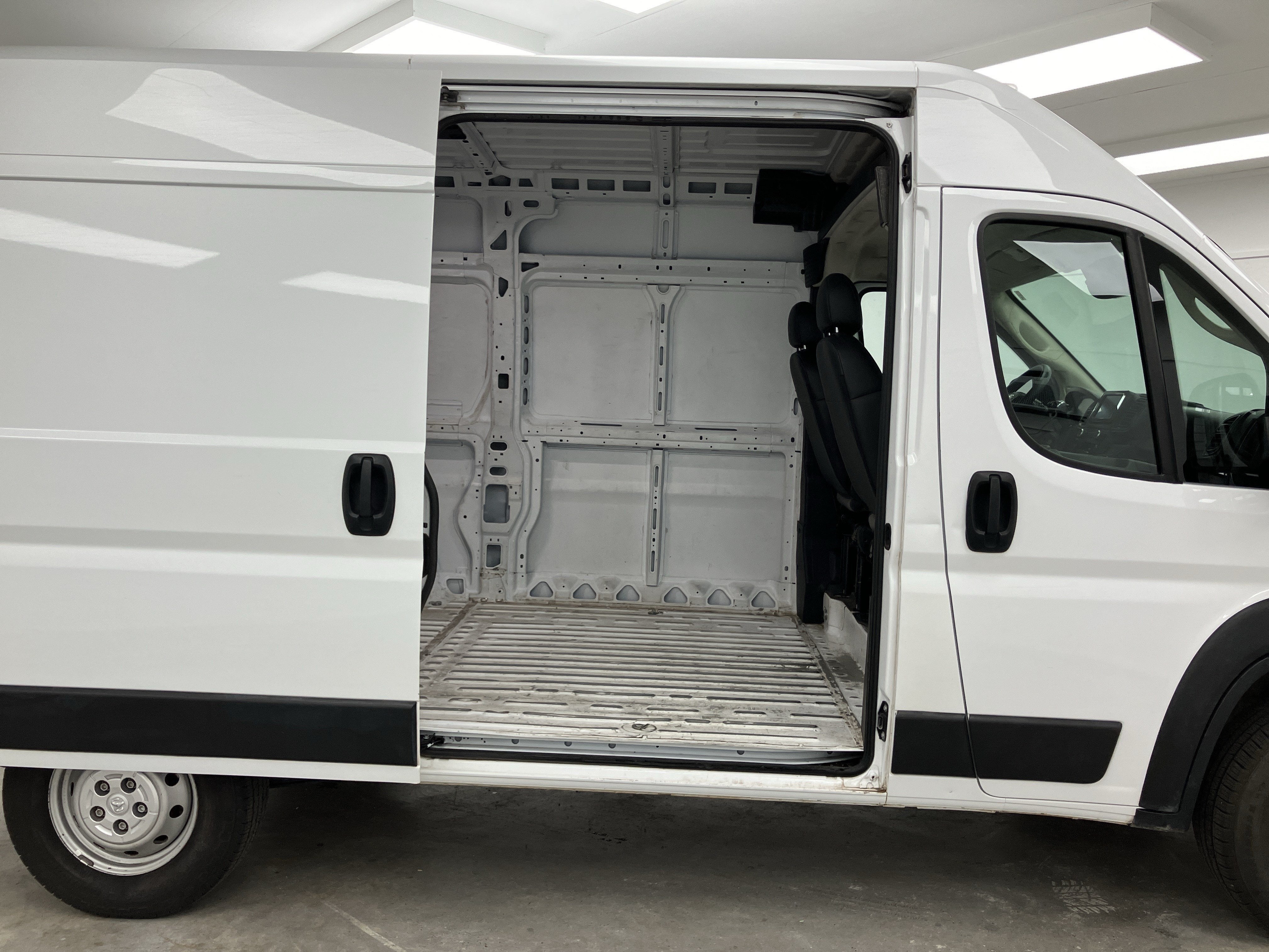 2024 RAM ProMaster Cargo Van Tradesman