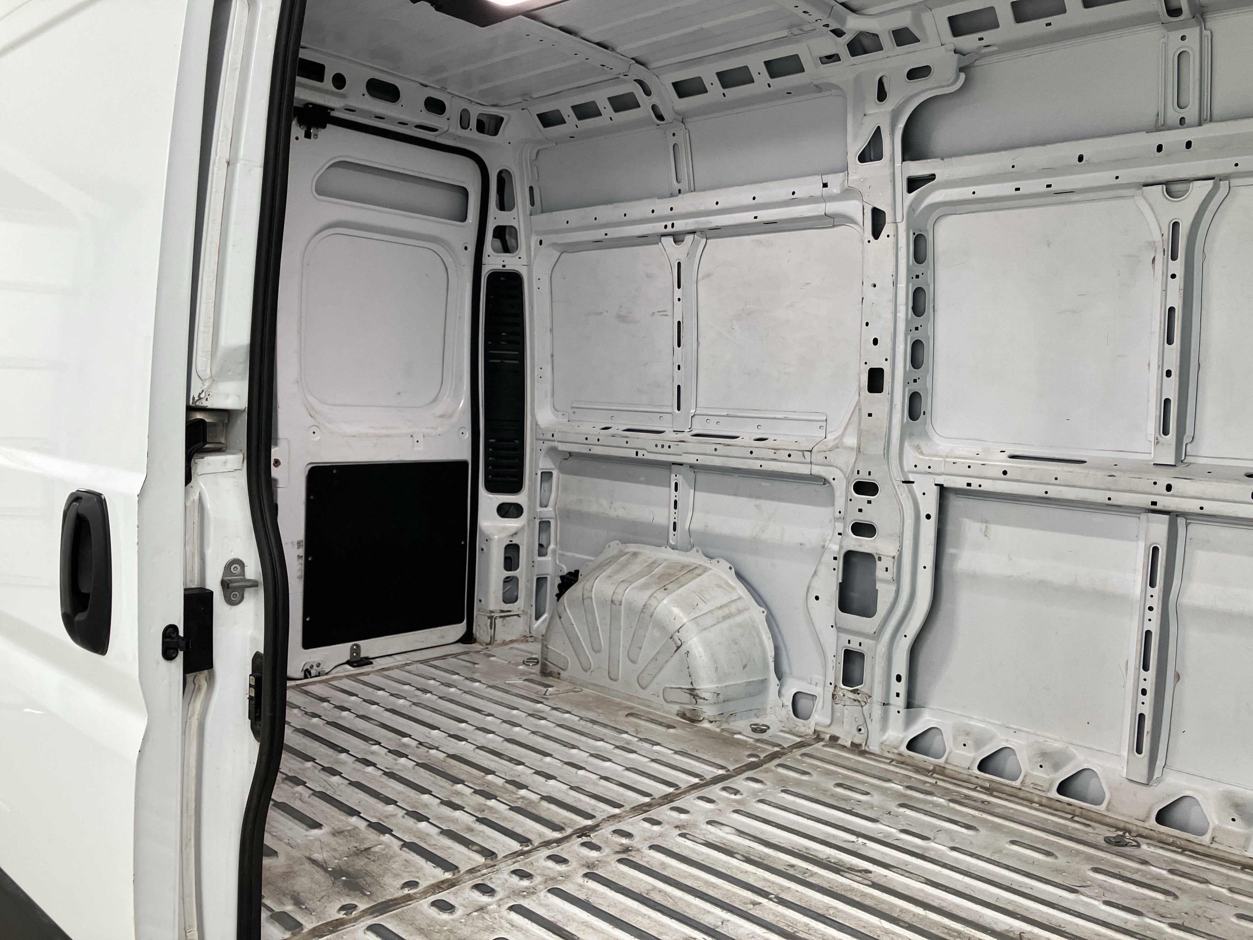 2024 RAM ProMaster Cargo Van Tradesman