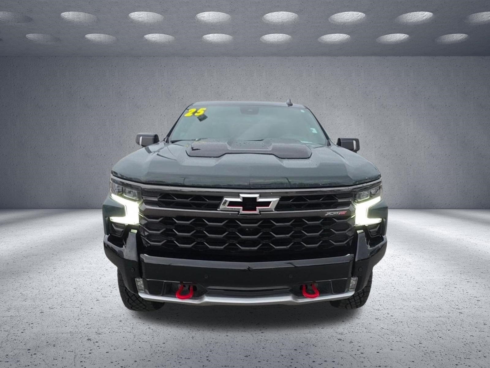 2025 Chevrolet Silverado 1500 ZR2