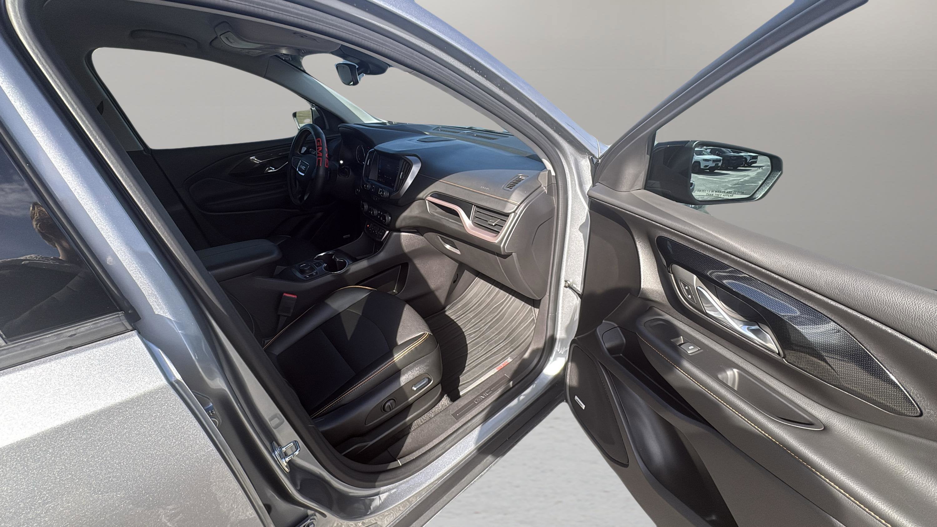 2024 GMC Terrain AT4