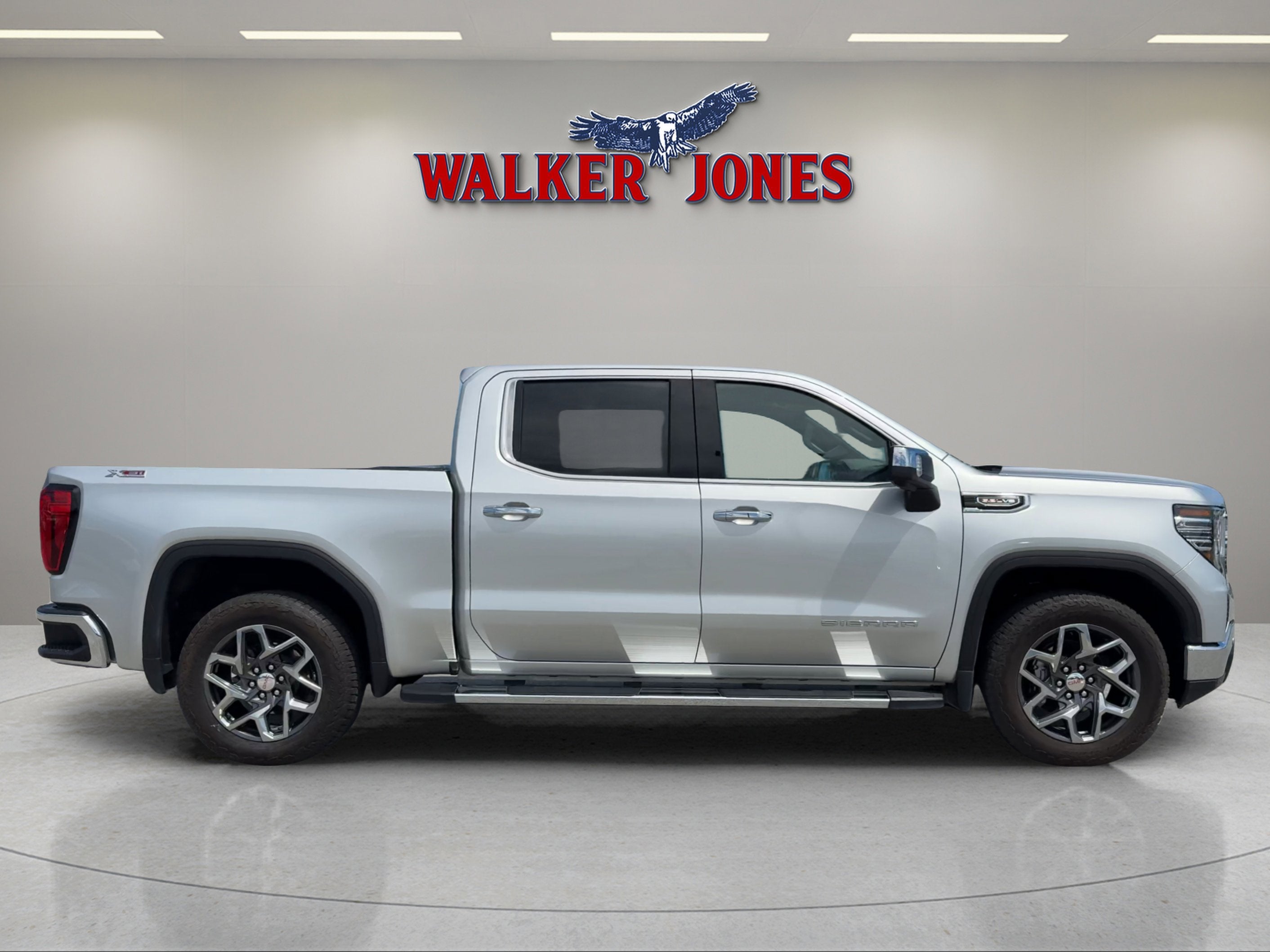 2022 GMC Sierra 1500 SLT