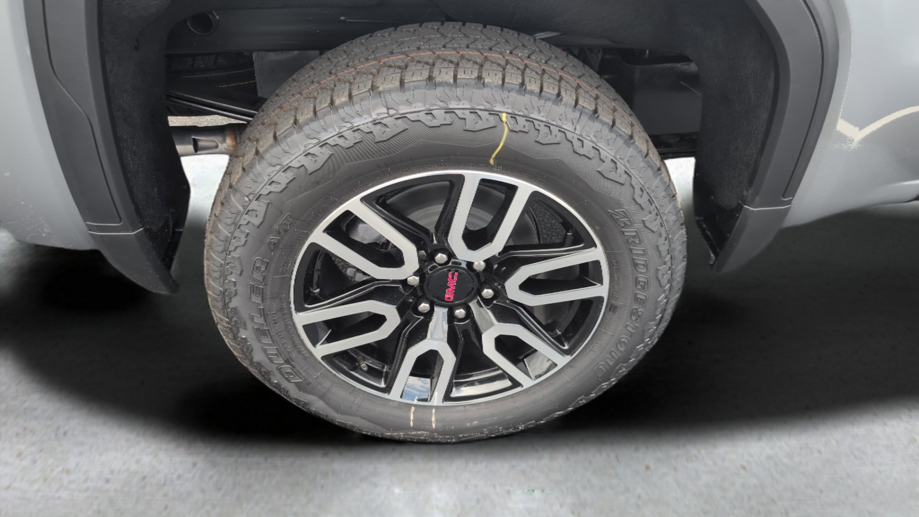 2025 GMC Sierra 1500 AT4