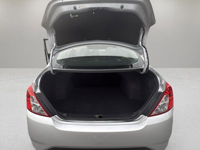 2018 Nissan Versa Sedan S Plus