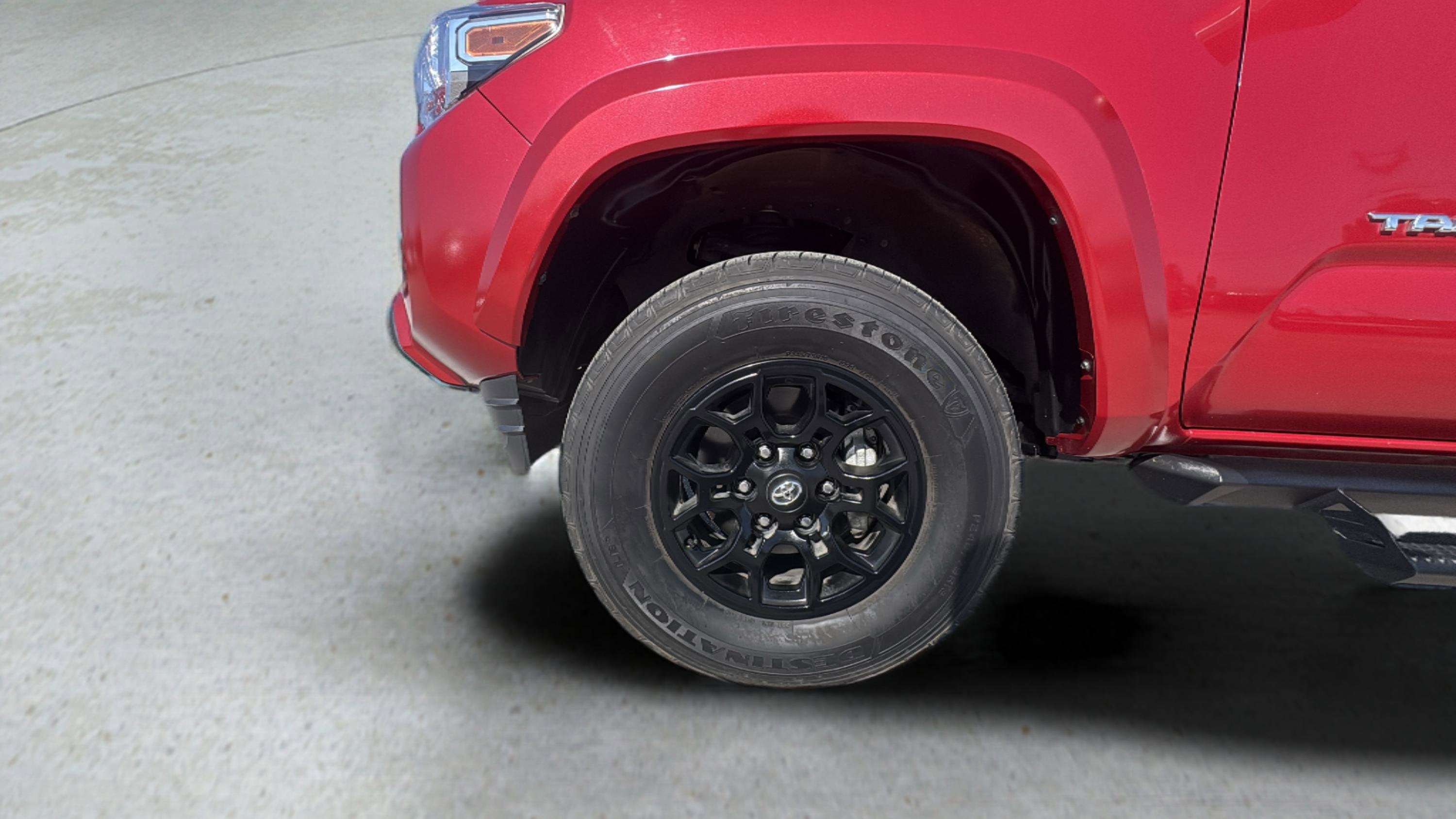 2022 Toyota Tacoma 2WD SR5 DOUBLE CAB 5' BED V6