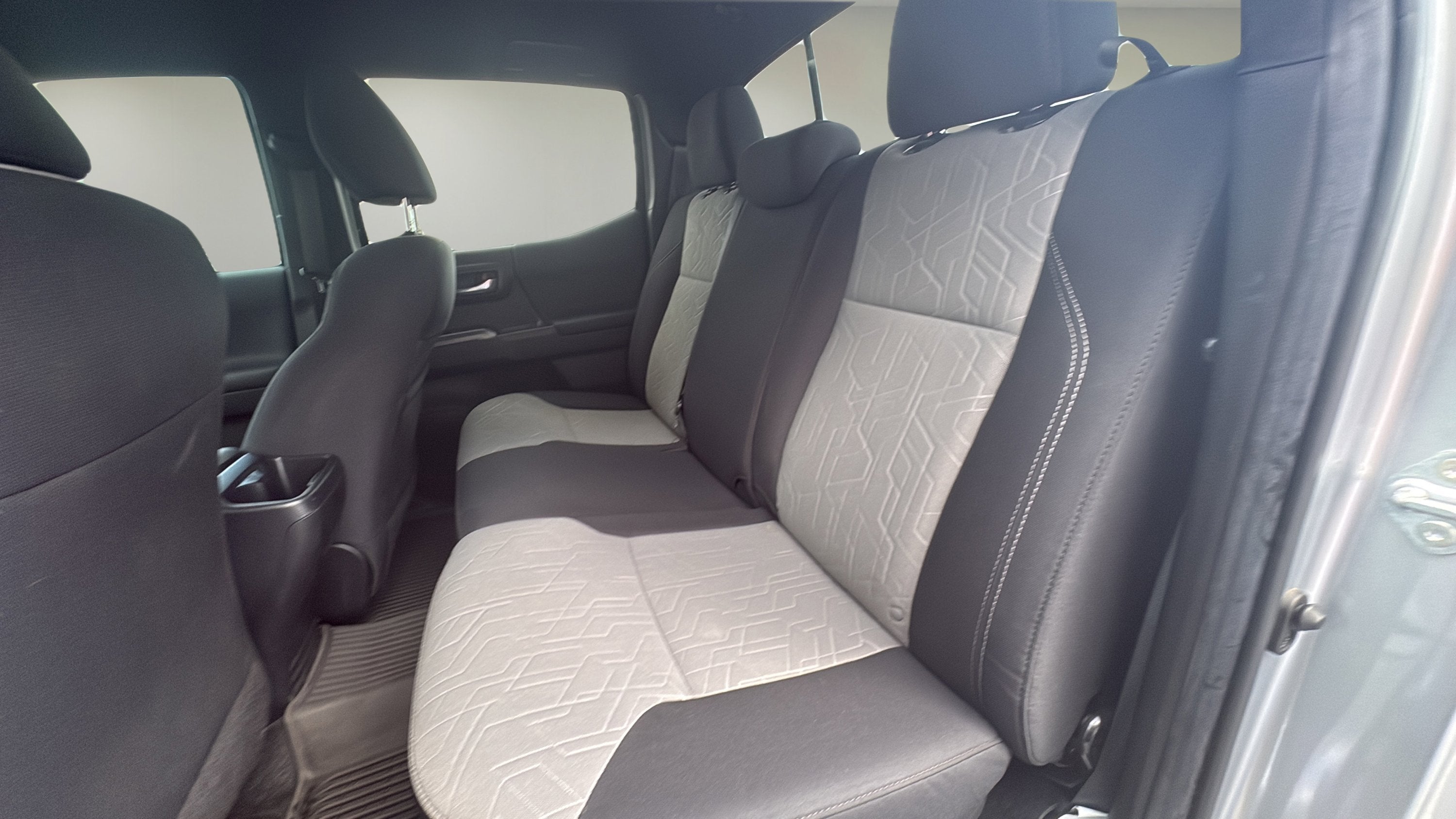2022 Toyota Tacoma 4WD SR5