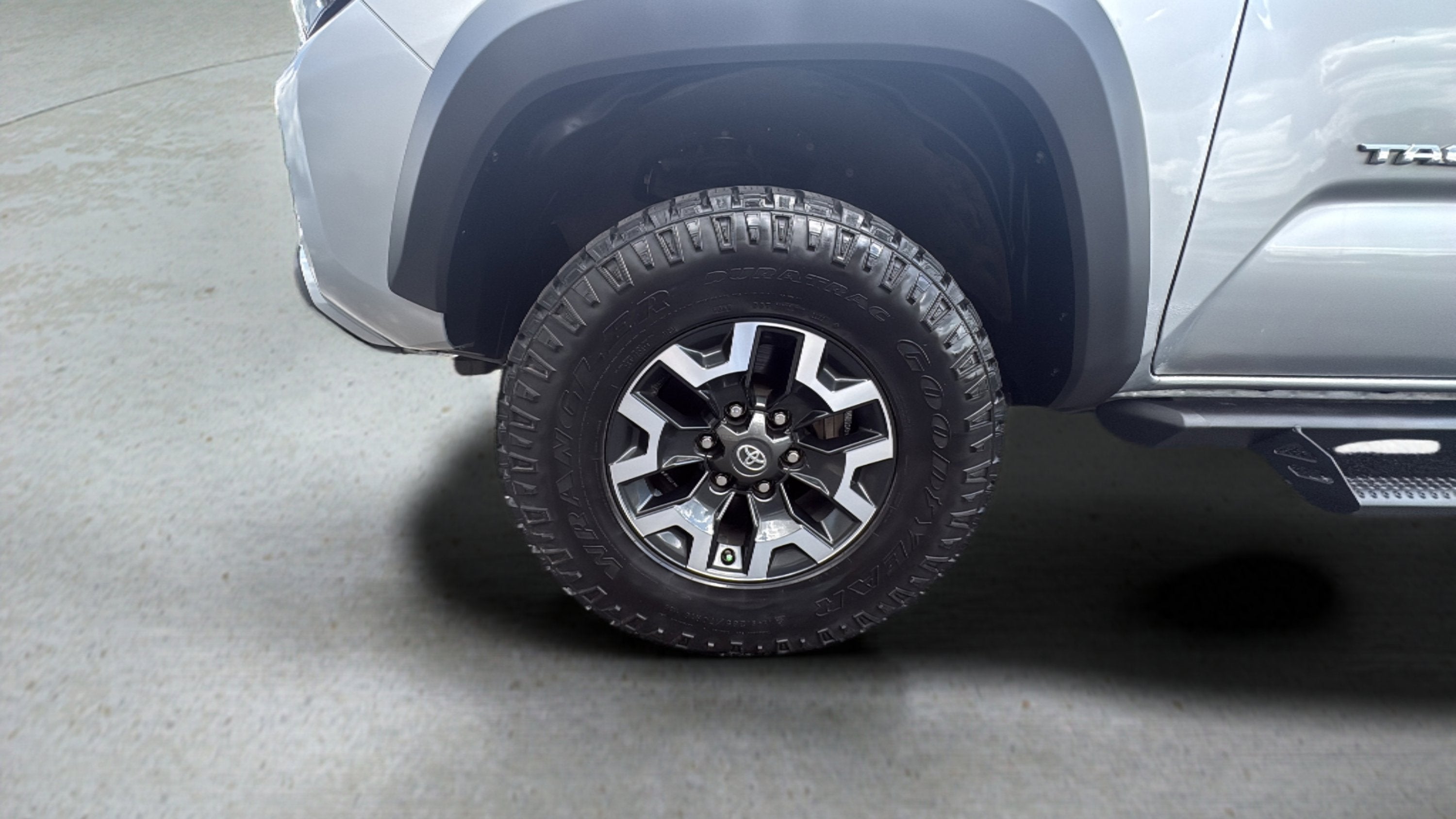 2022 Toyota Tacoma 4WD SR5