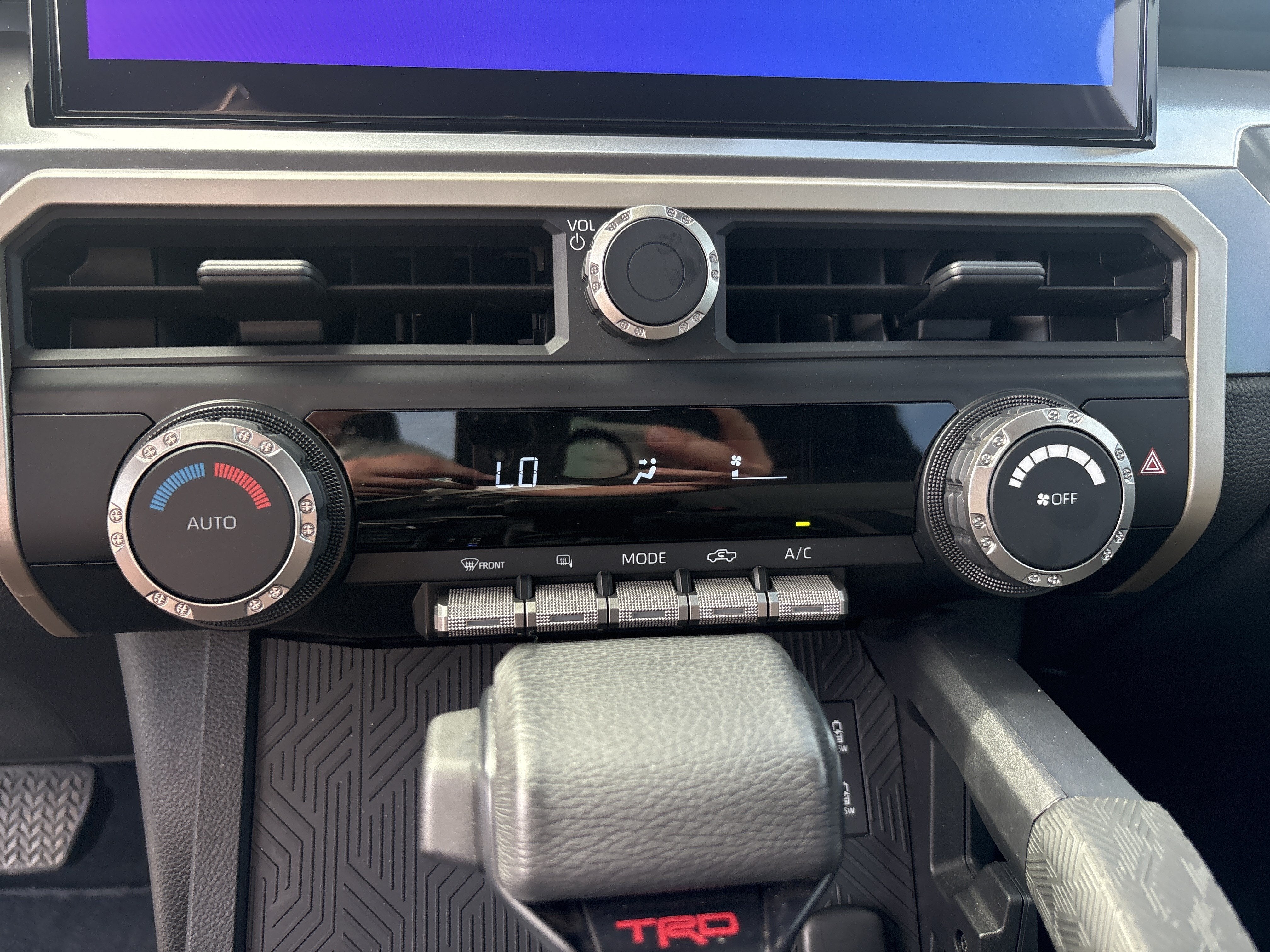 2025 Toyota Tacoma 4WD Base