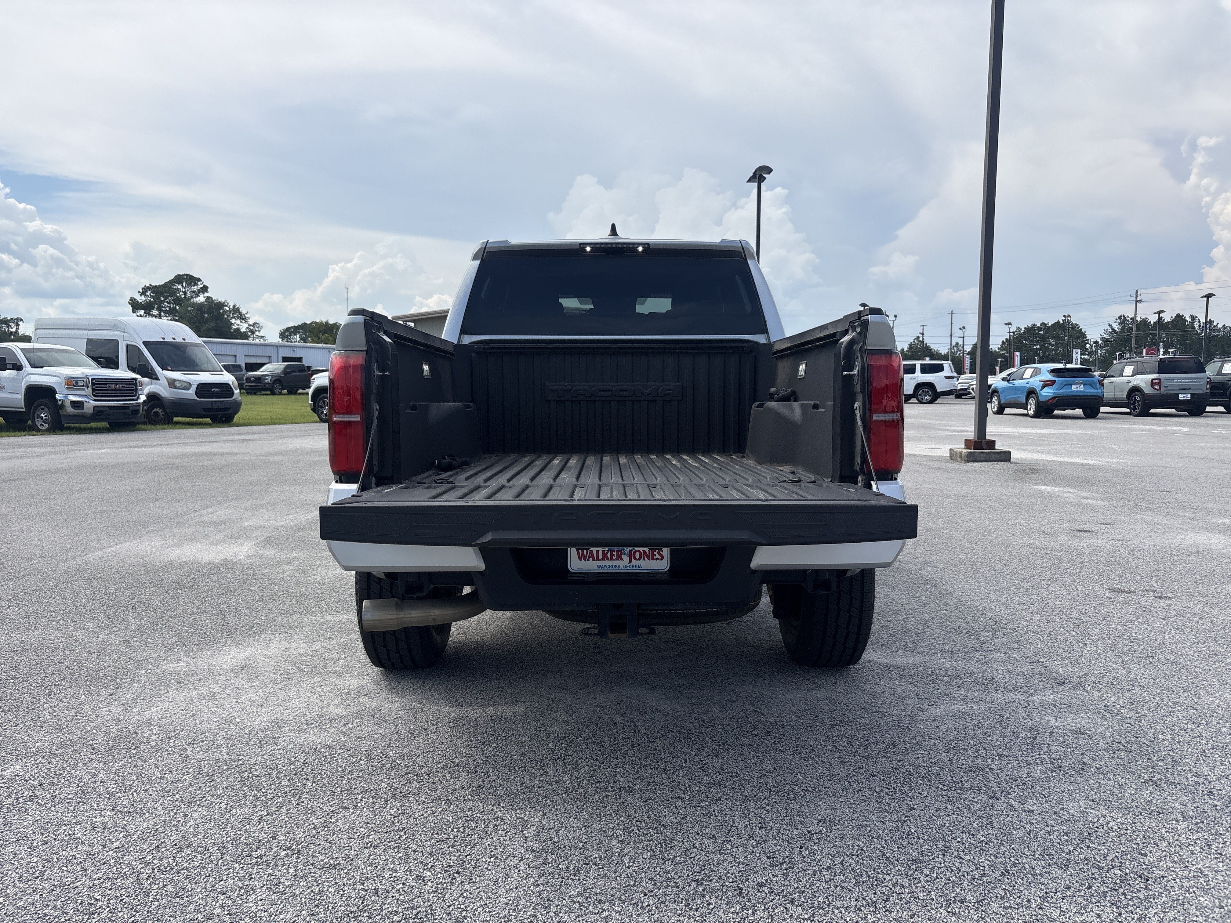 2025 Toyota Tacoma 4WD Base