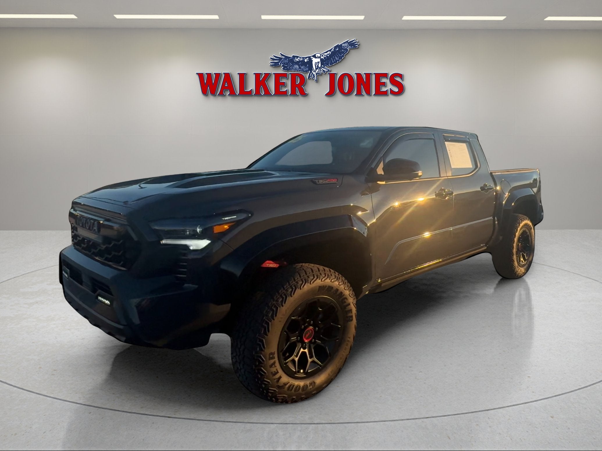 2025 Toyota Tacoma 4WD TRD Sport Hybrid