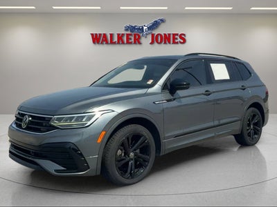 2023 Volkswagen Tiguan SE R-Line Black