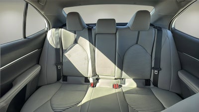 2023 Toyota Camry SE AUTO