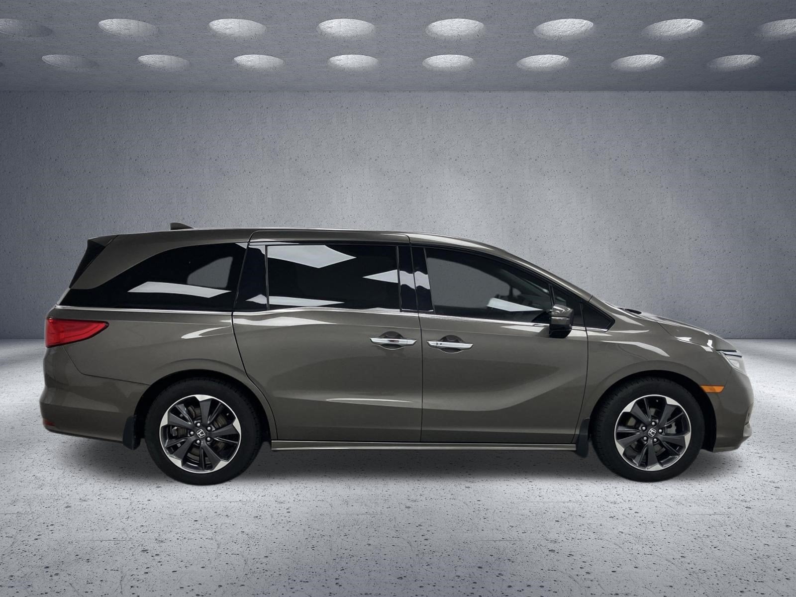 2022 Honda Odyssey Elite