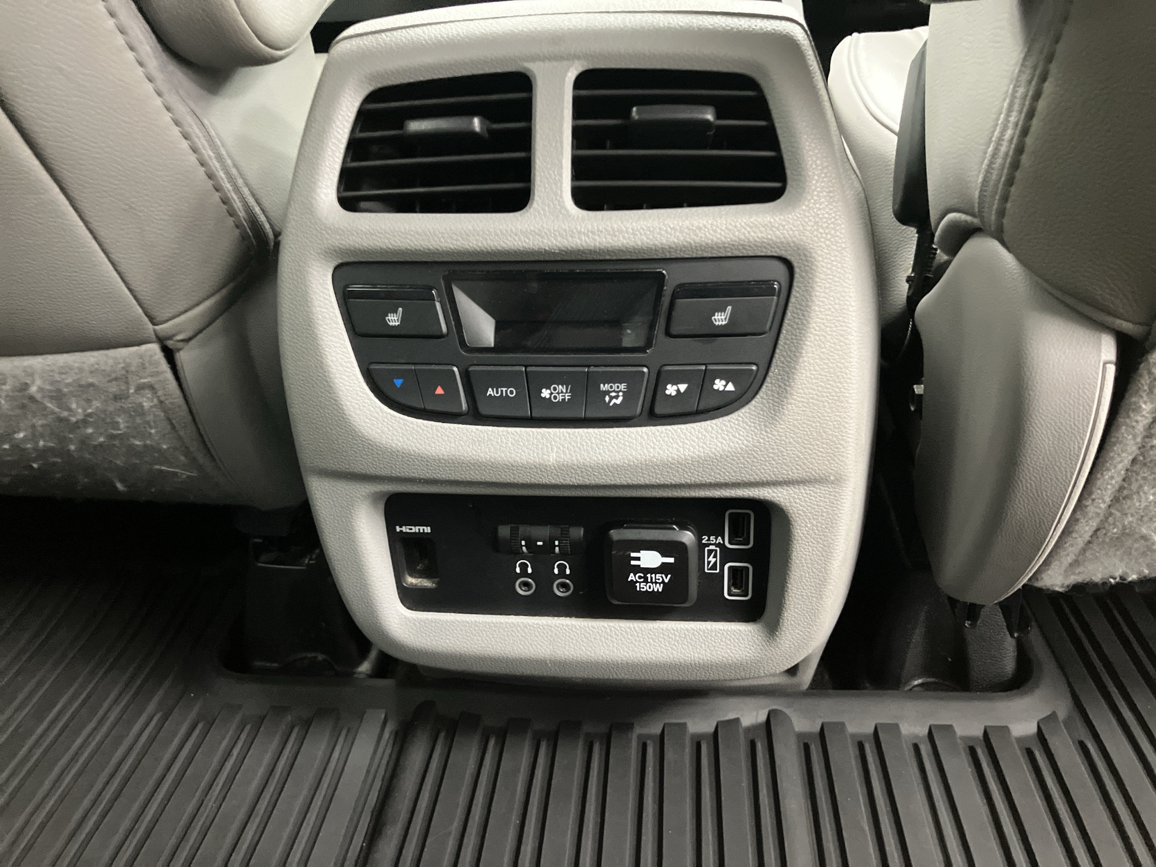 2021 Honda Pilot Touring 7-Passenger