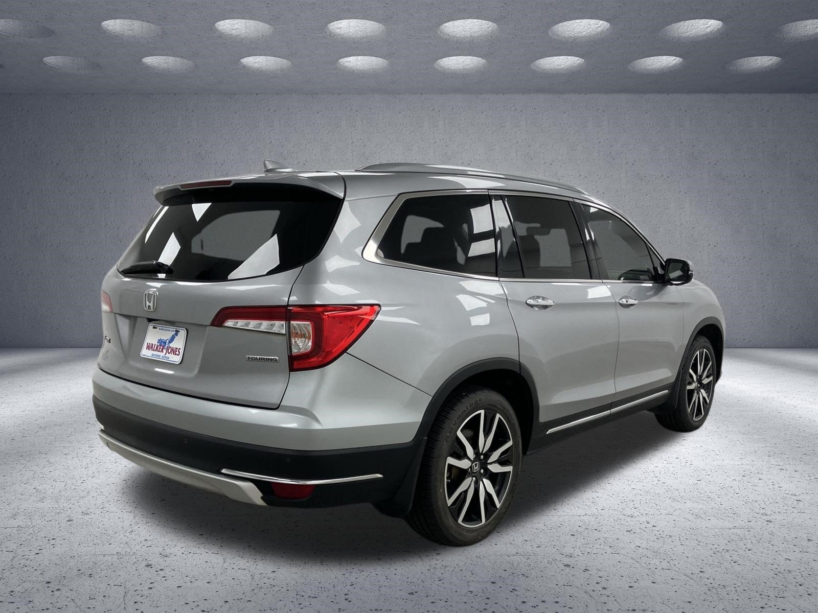2021 Honda Pilot Touring 7-Passenger