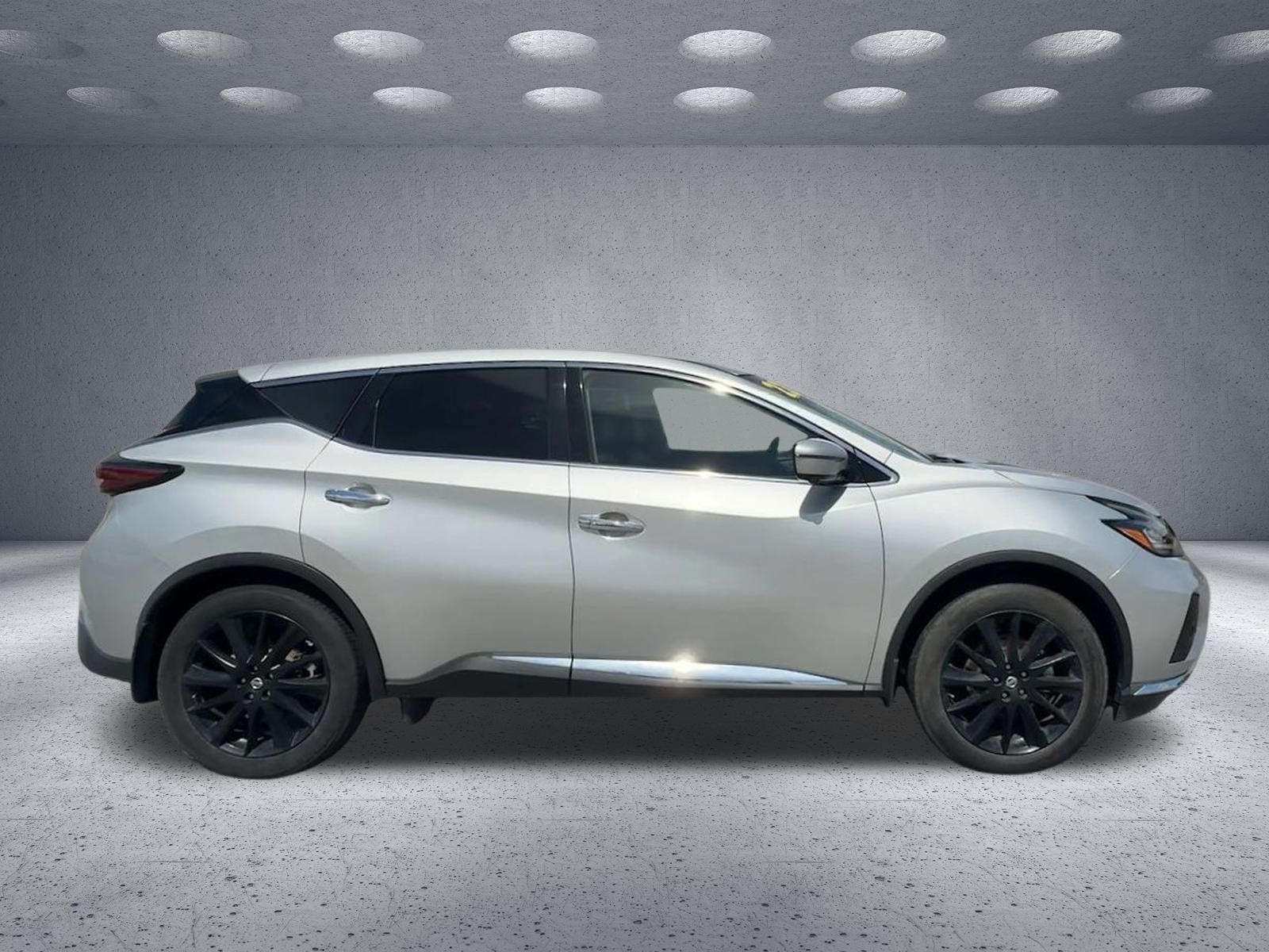 2022 Nissan Murano SL