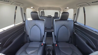 2024 Toyota Grand Highlander Base