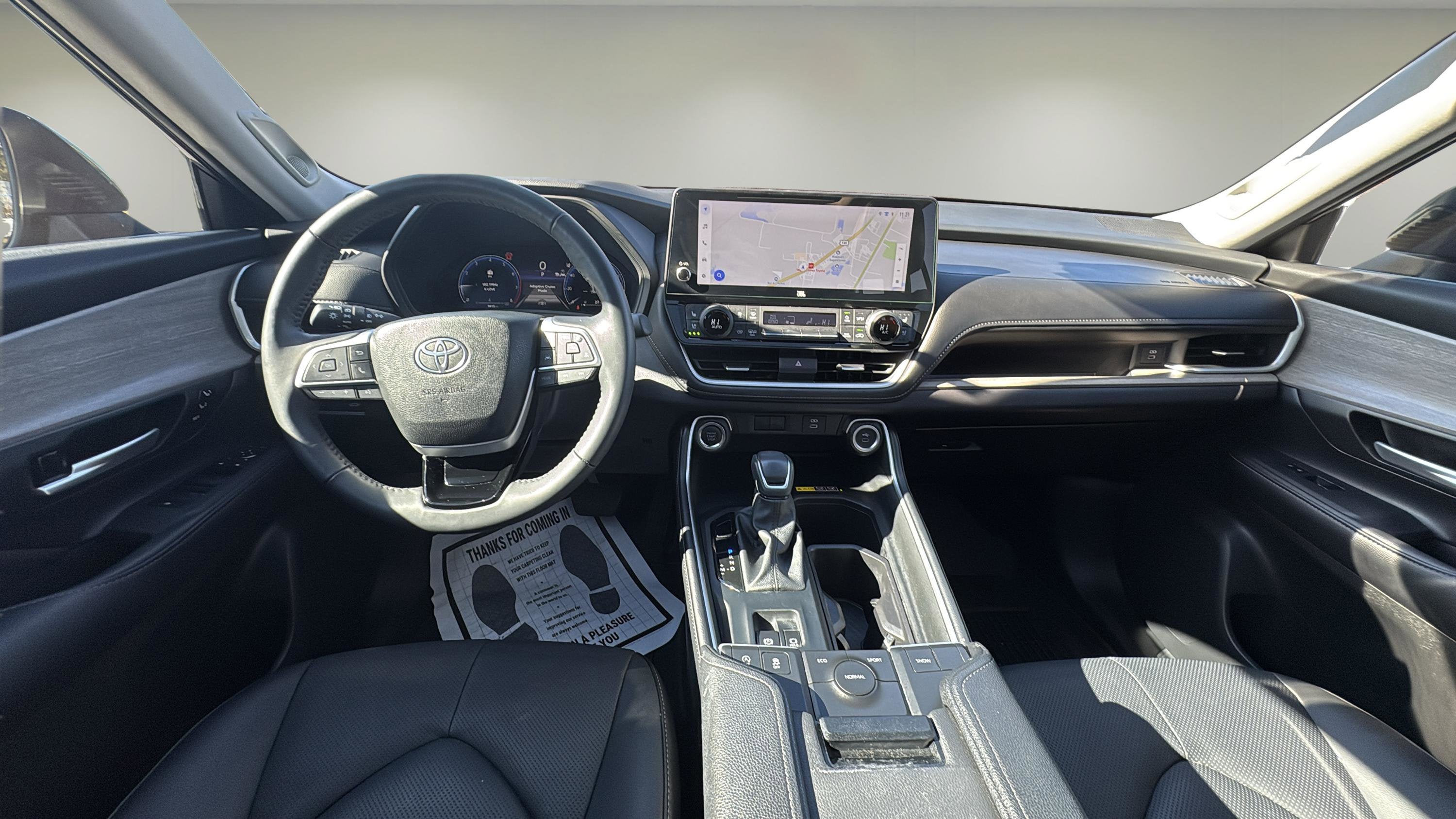 2025 Toyota Grand Highlander LE