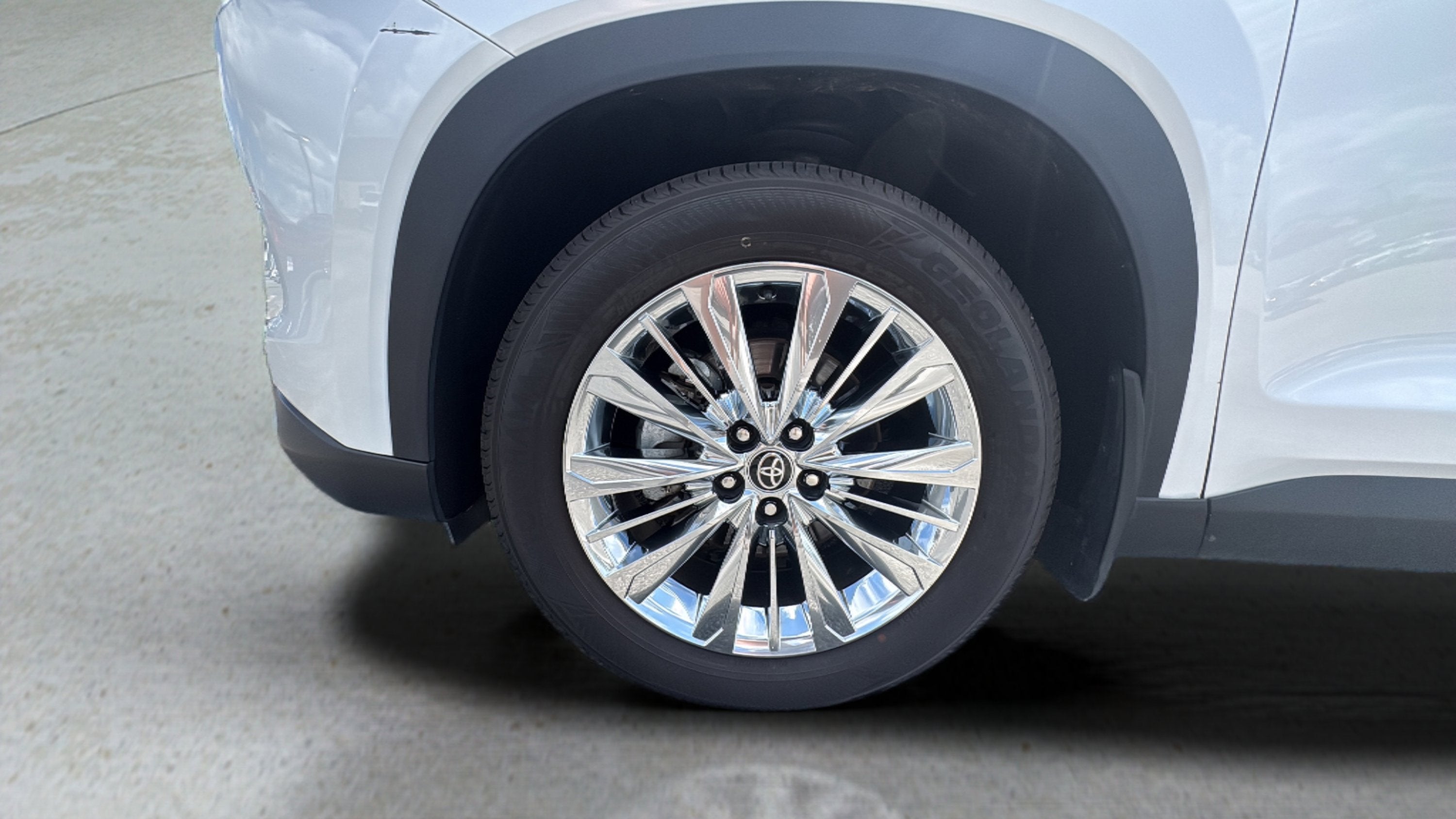 2024 Toyota Grand Highlander Base