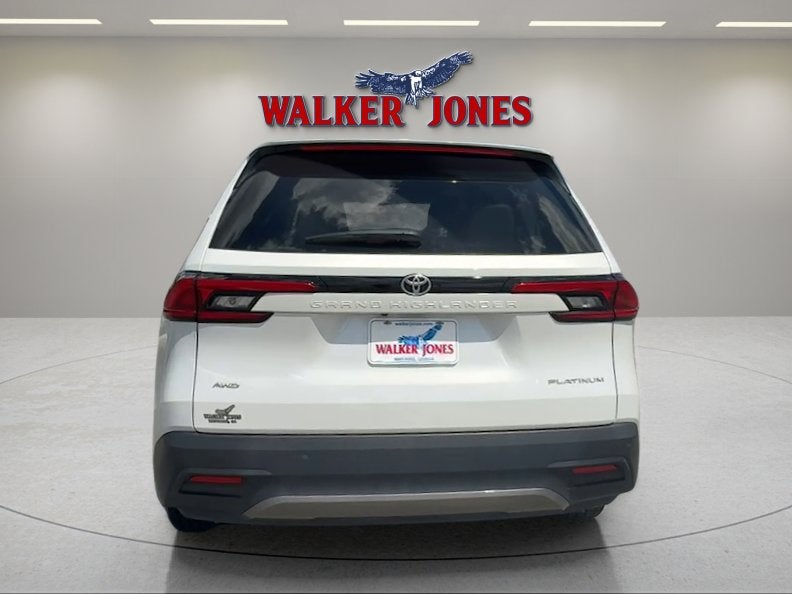 2024 Toyota Grand Highlander Base