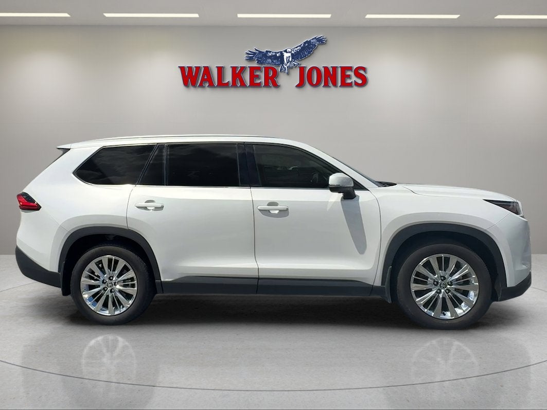 2024 Toyota Grand Highlander Base