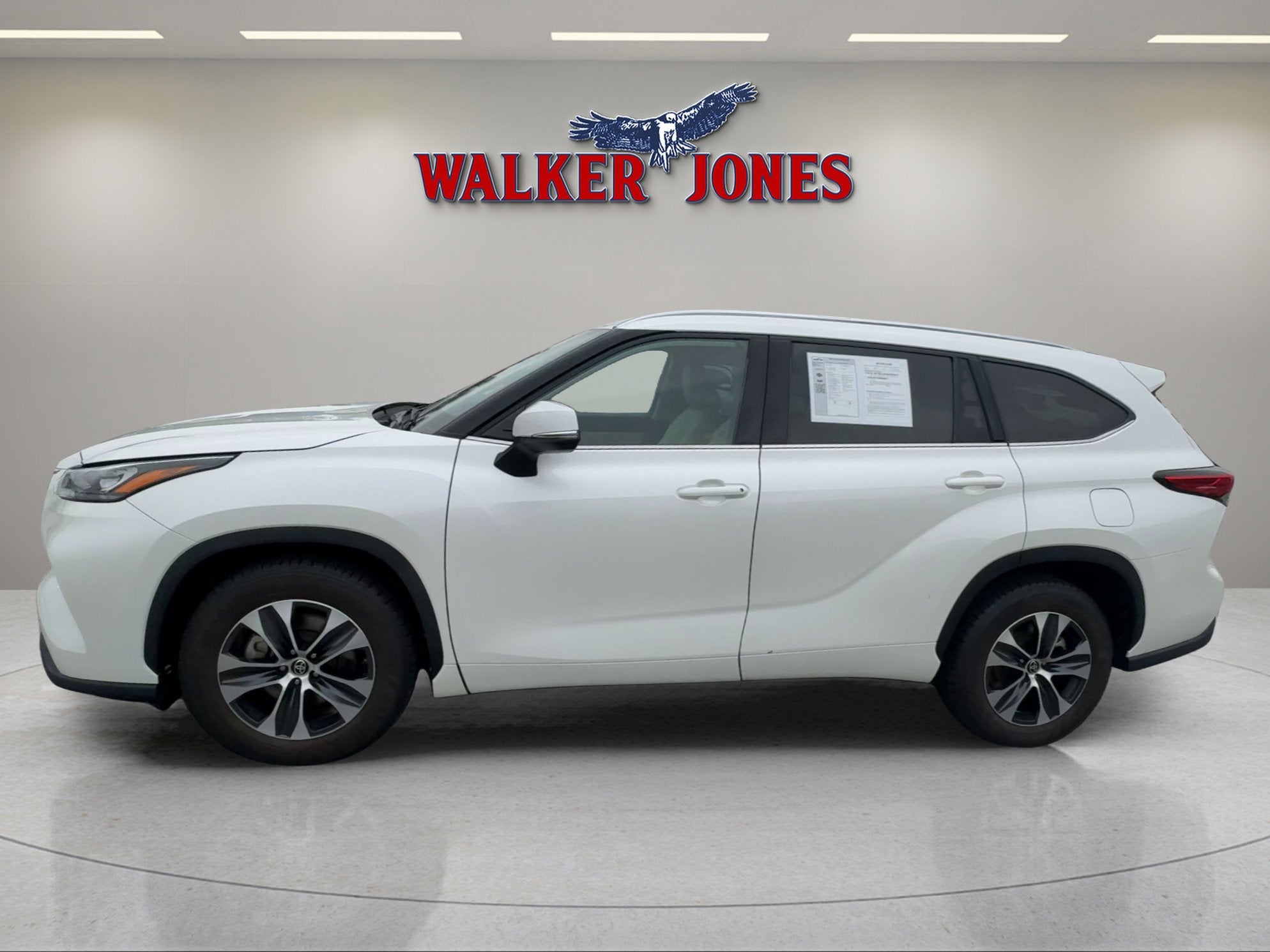 2020 Toyota Highlander XLE