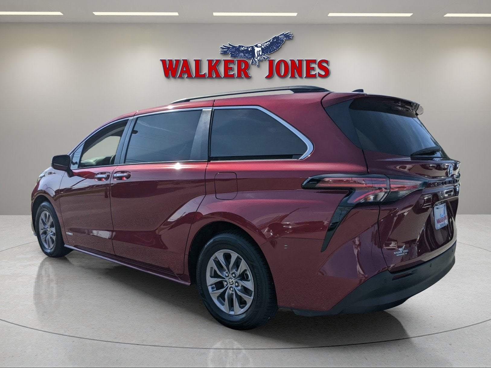 2021 Toyota Sienna XLE