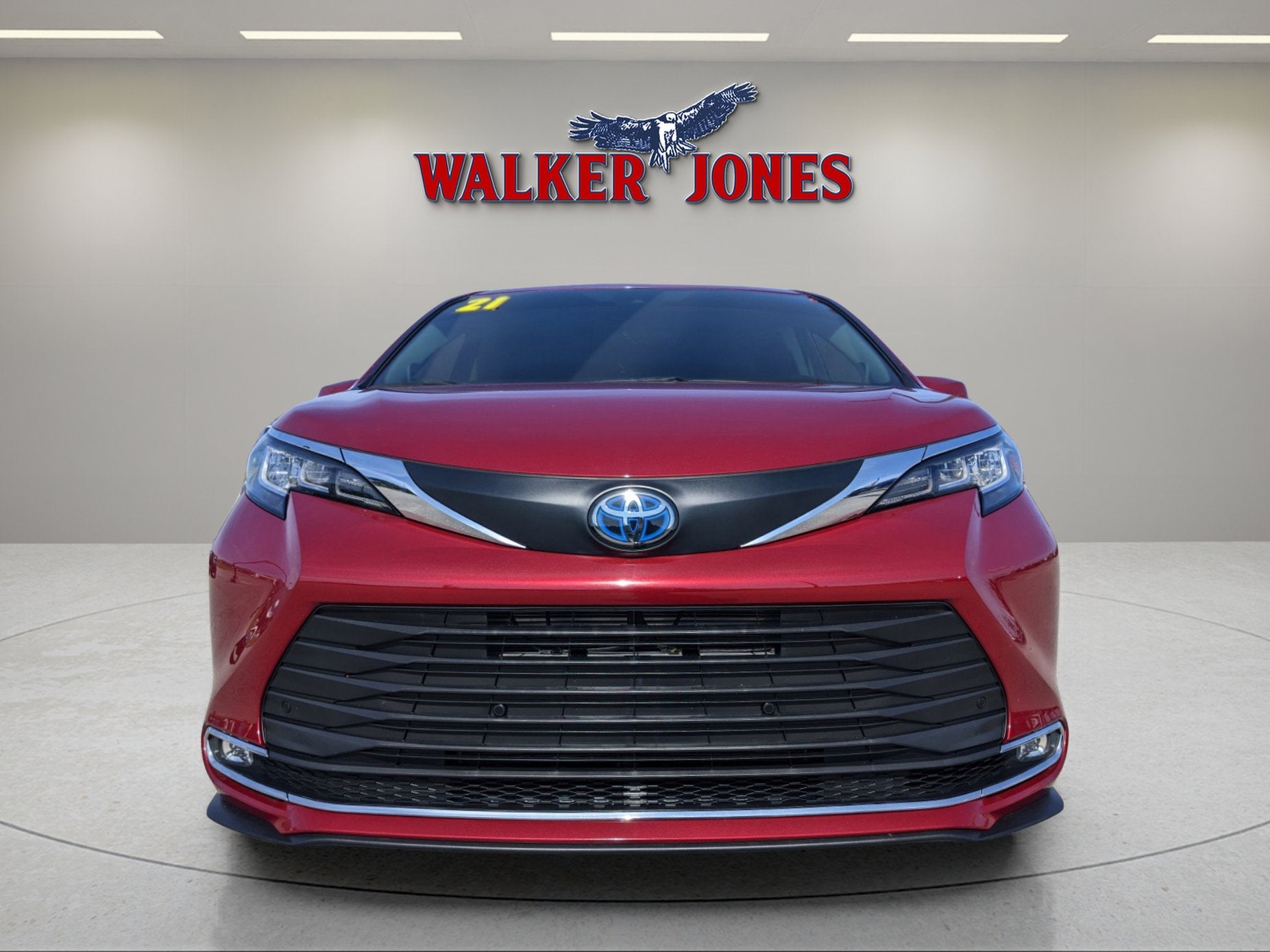 2021 Toyota Sienna XLE