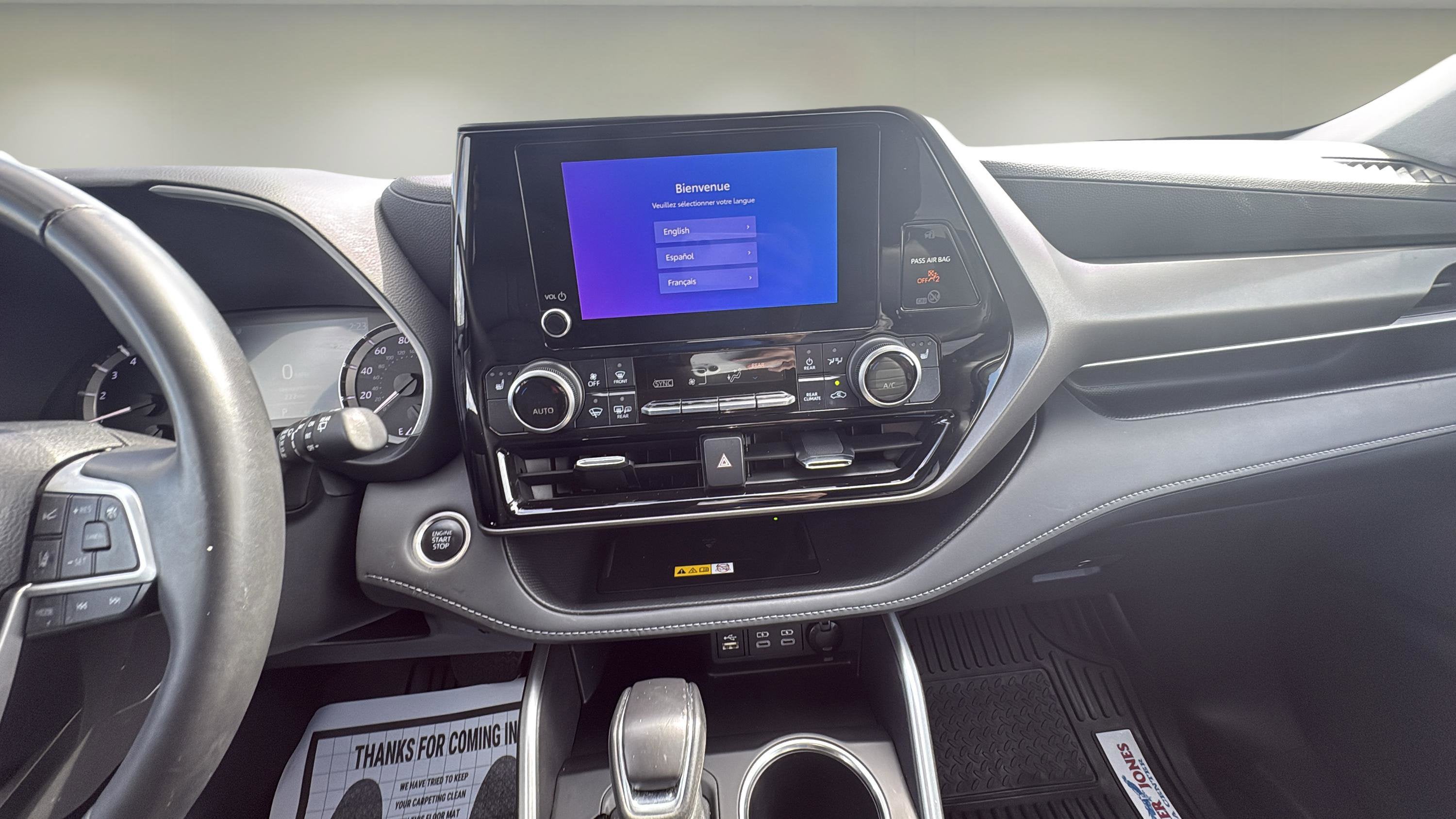 2024 Toyota Highlander XLE