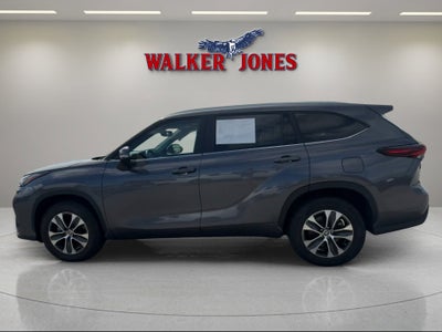 2024 Toyota Highlander XLE