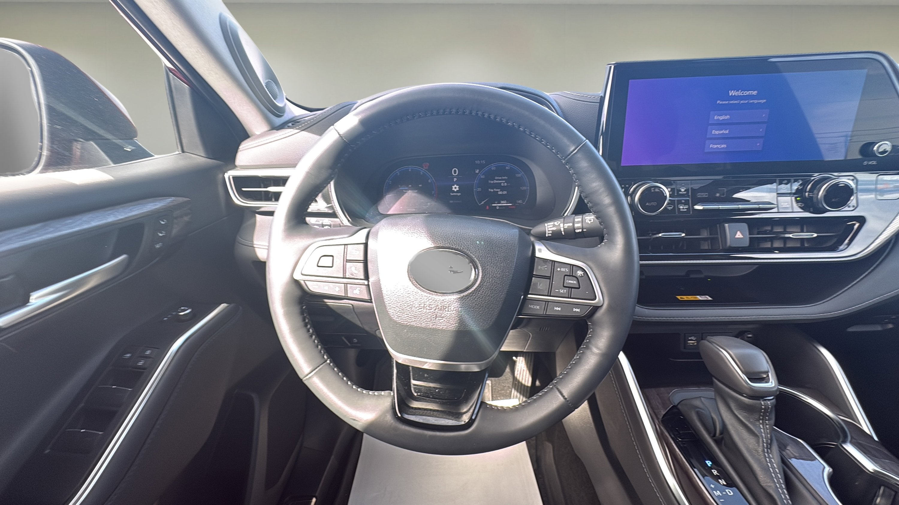 2023 Toyota Highlander Base