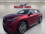 2023 Toyota Highlander Base