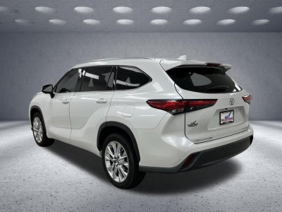2023 Toyota Highlander Base
